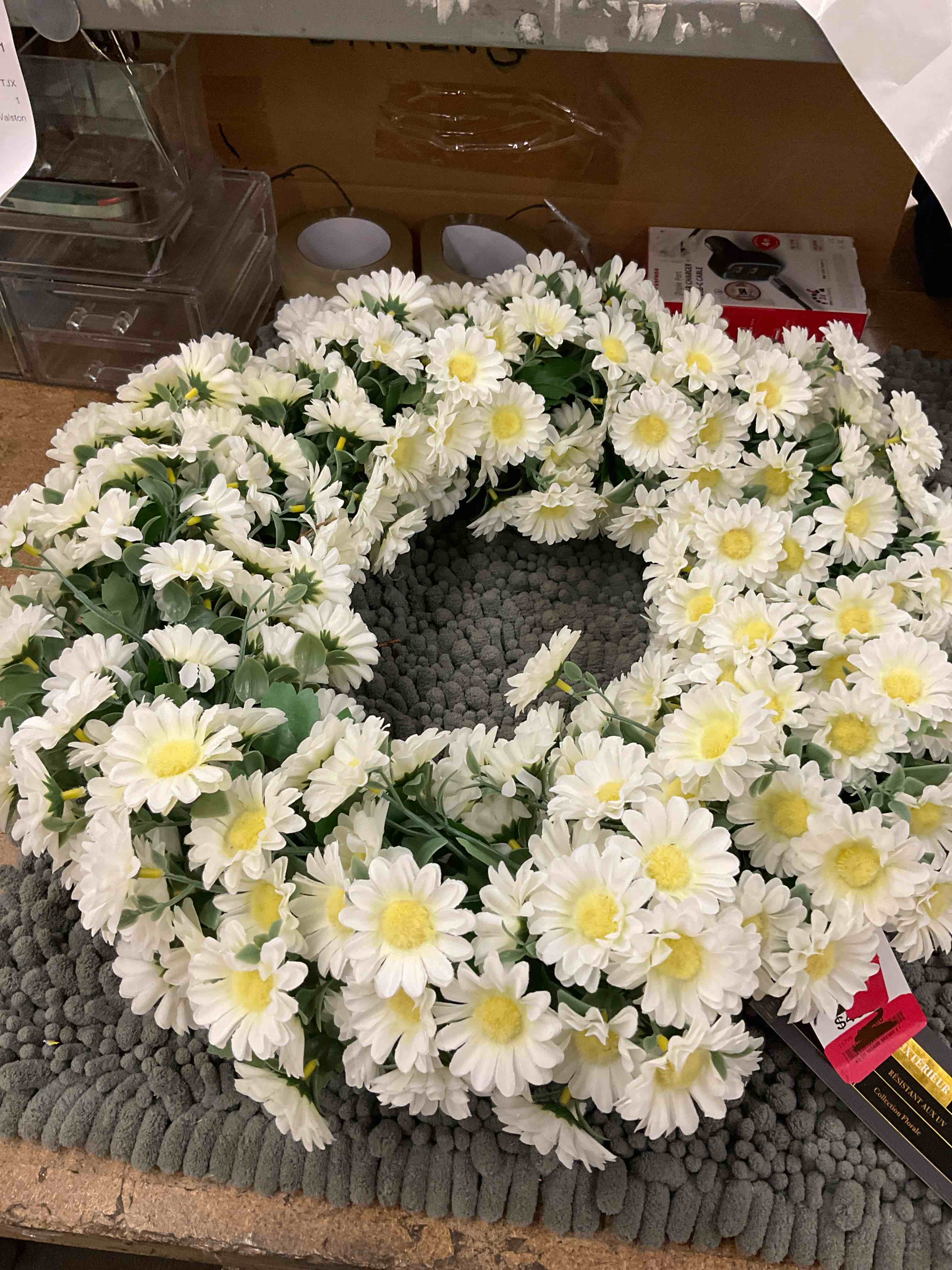 decorative wreath 