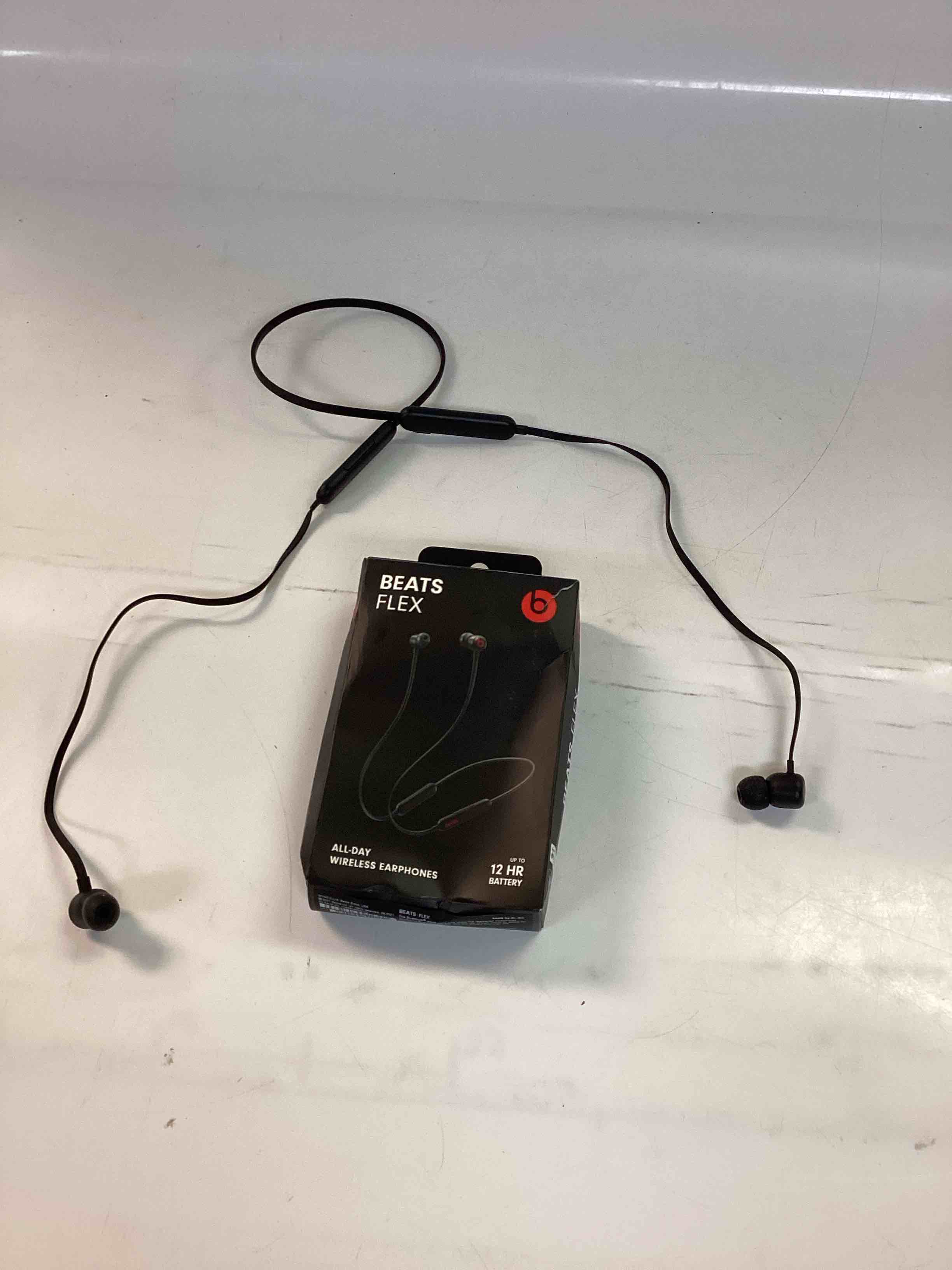 Beats Flex Wireless Earphones - Black