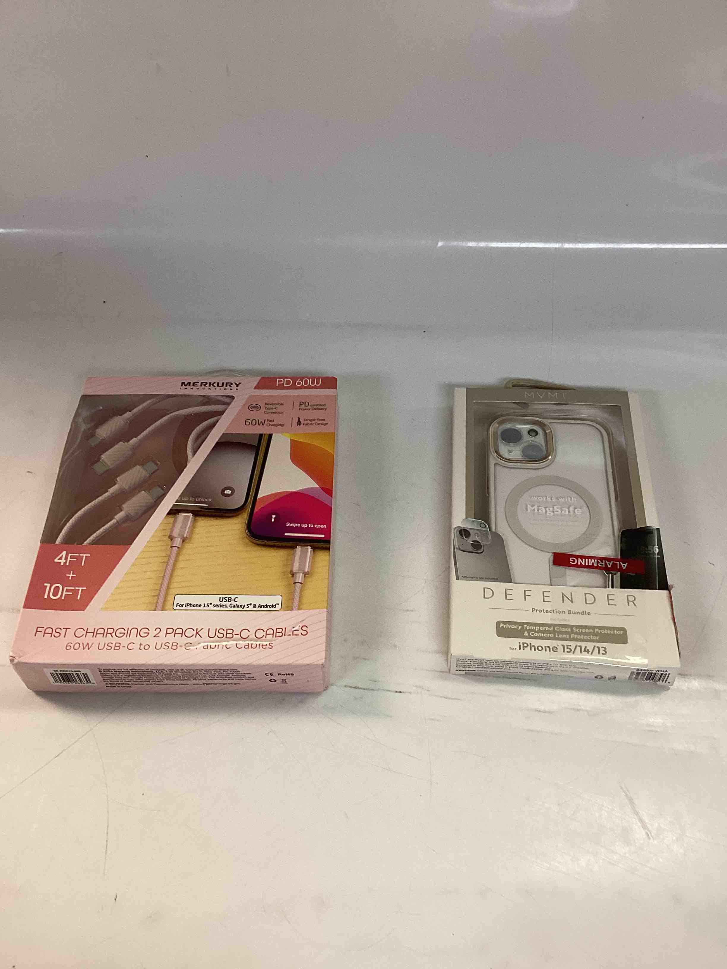 iPhone 15/14/13 Charger and Case Bundle