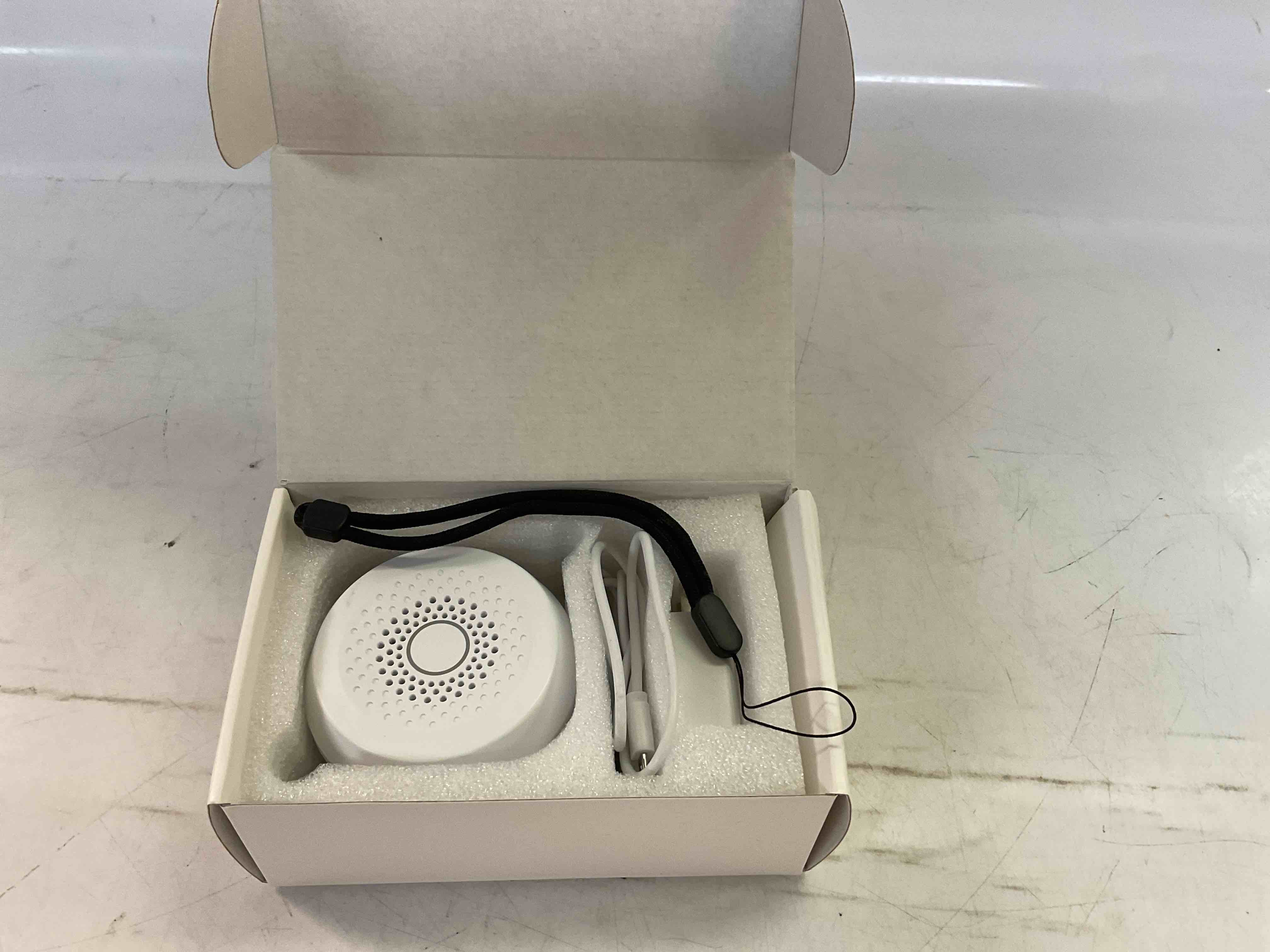 https://s3.amazonaws.com/lotting-images-prod/TheJayGroupLtd/PPE5118505_1782738794701.jpeg