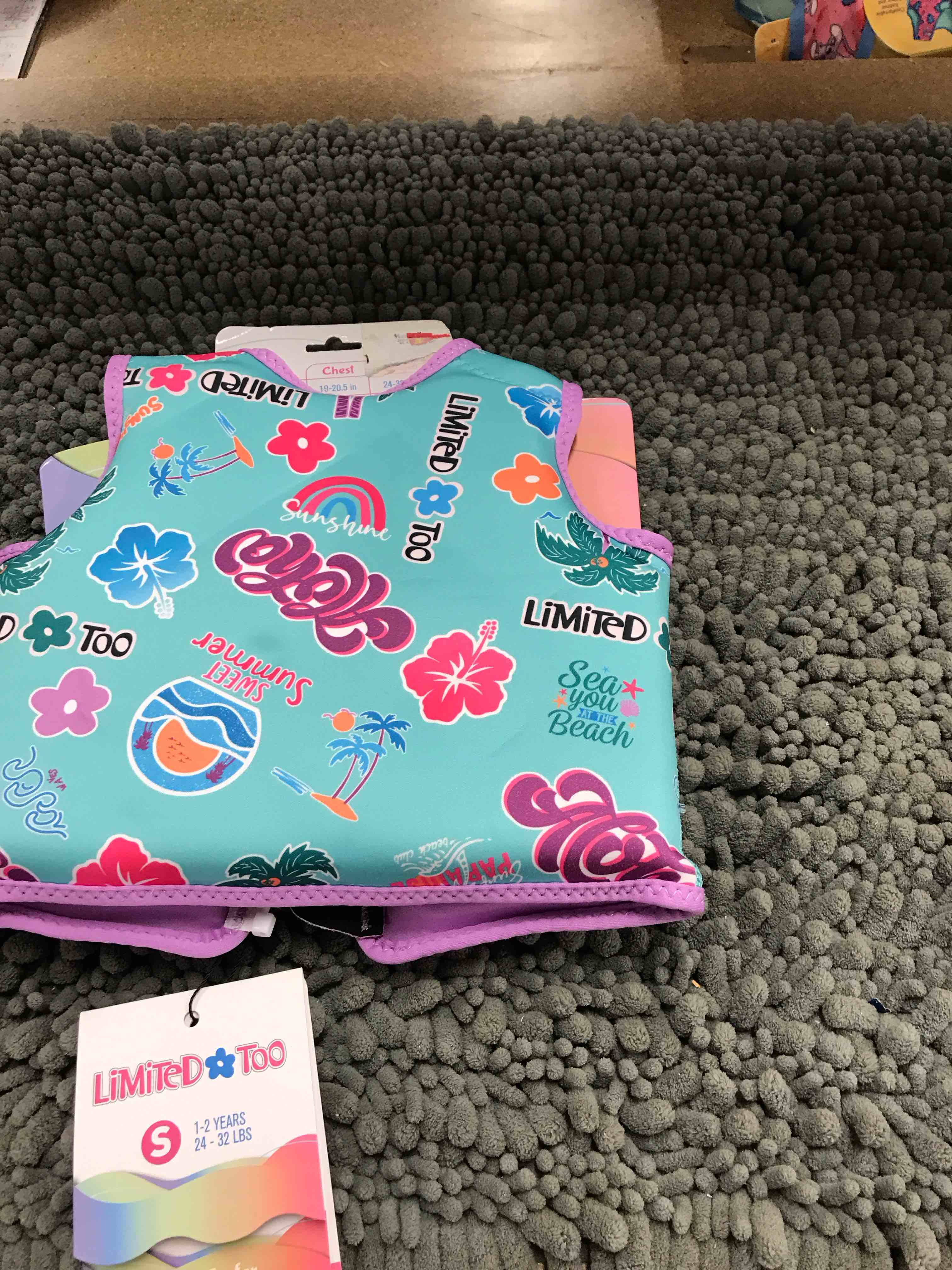 Condition photo showing New/Like New for swim training vest