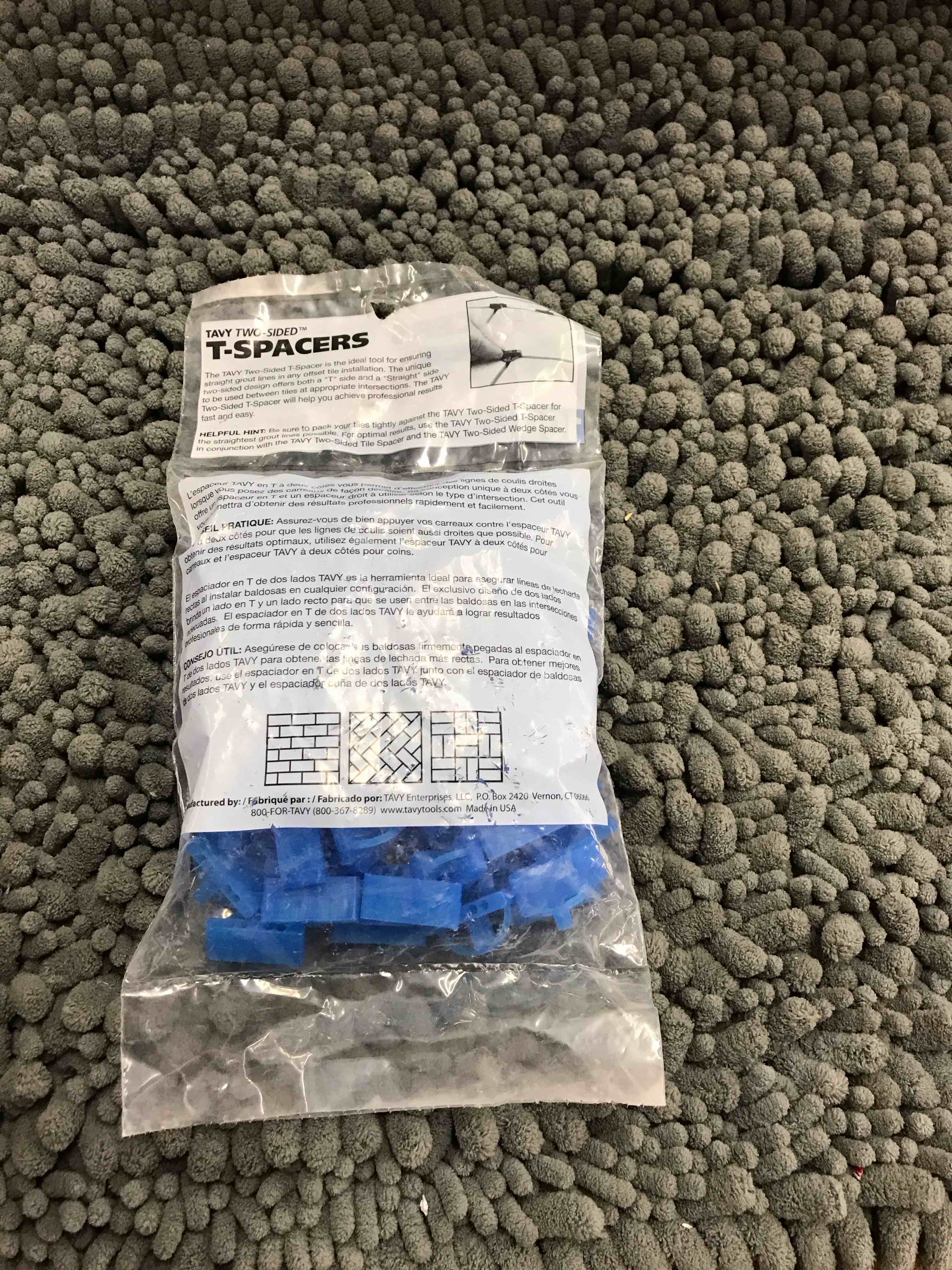 Condition photo showing New/Like New for two sided t- spacers