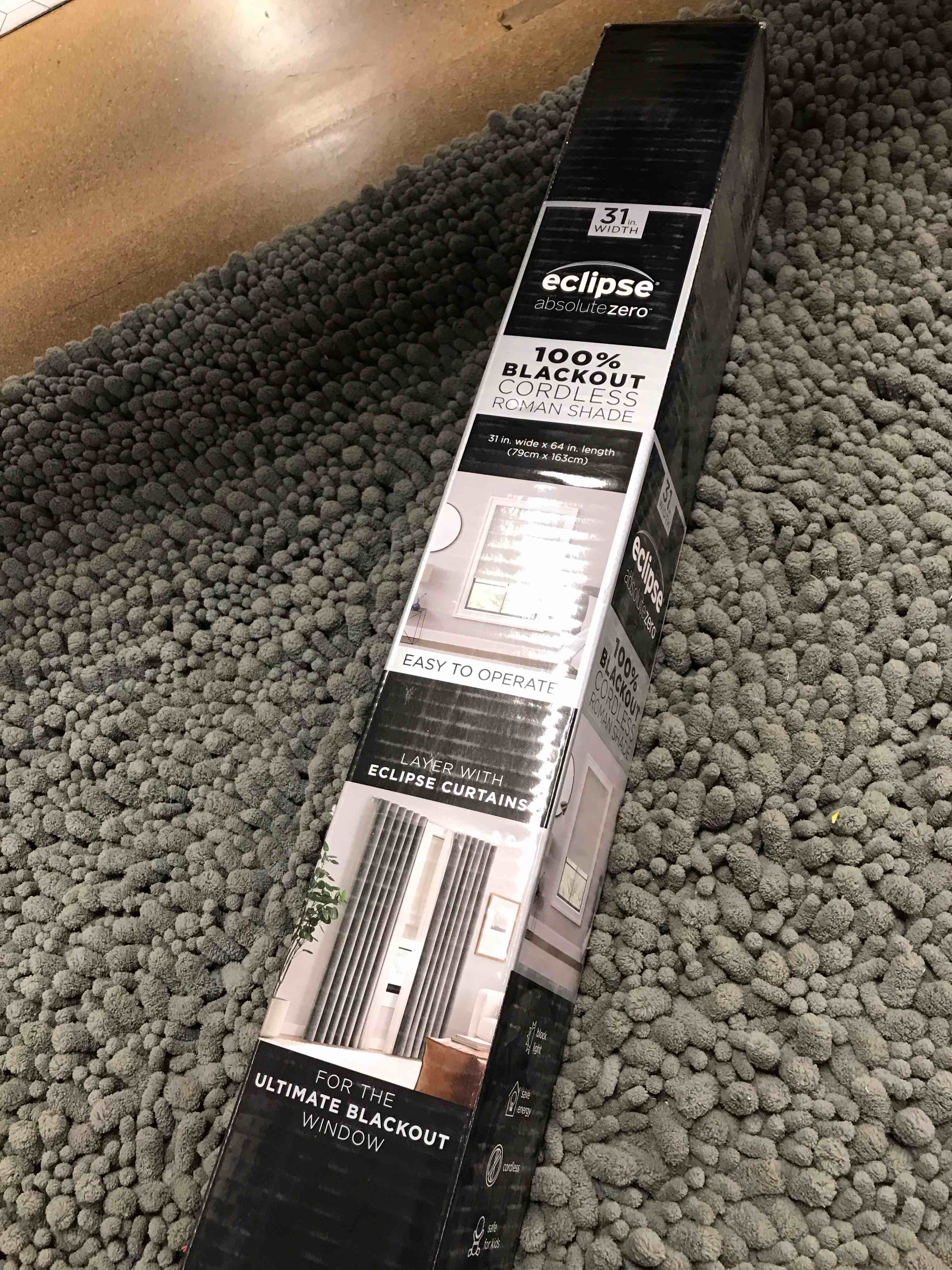 31 in width 100% blackout cordless Roman shade