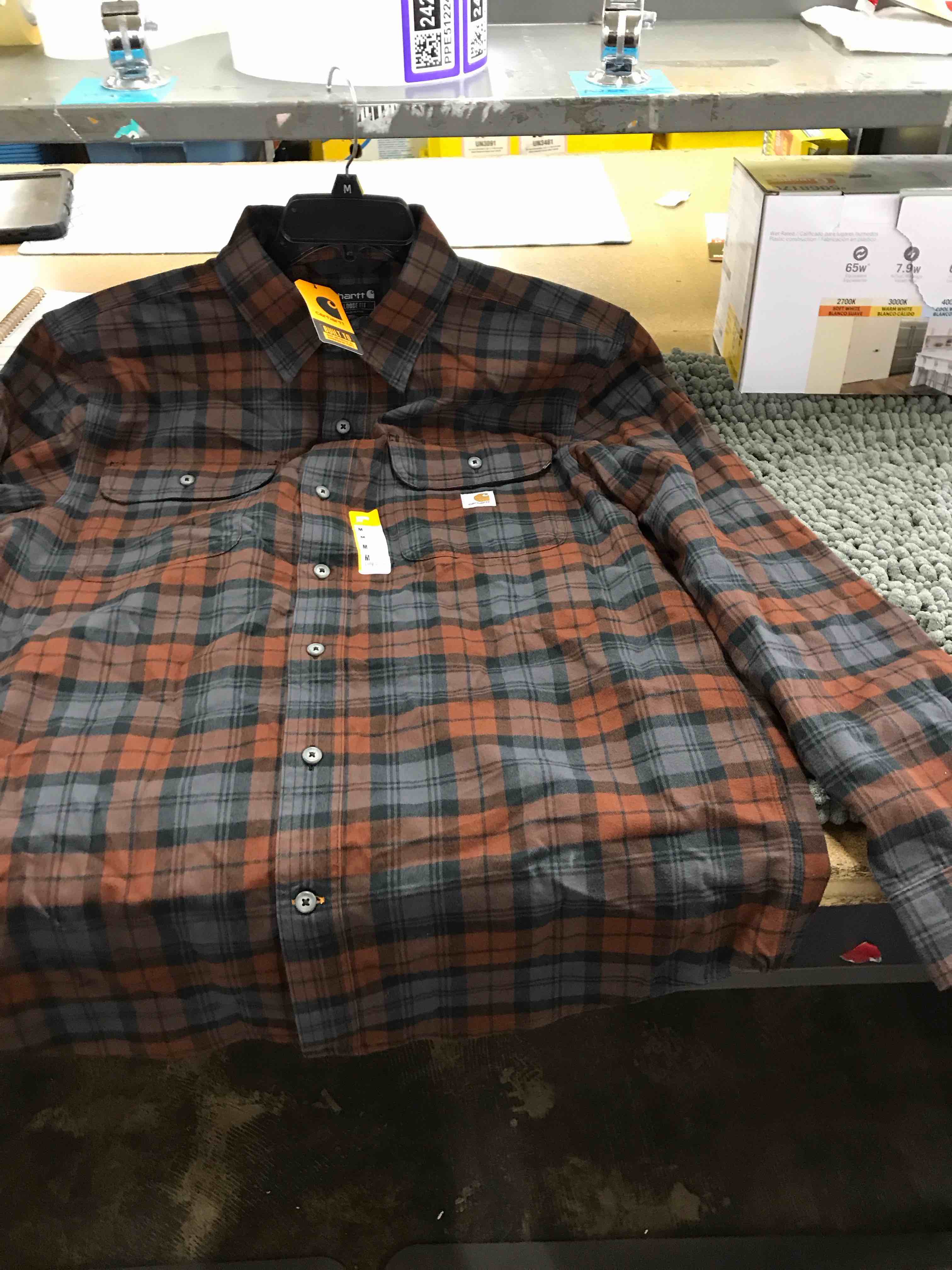 Condition photo showing New/Like New for carhartt loose fit