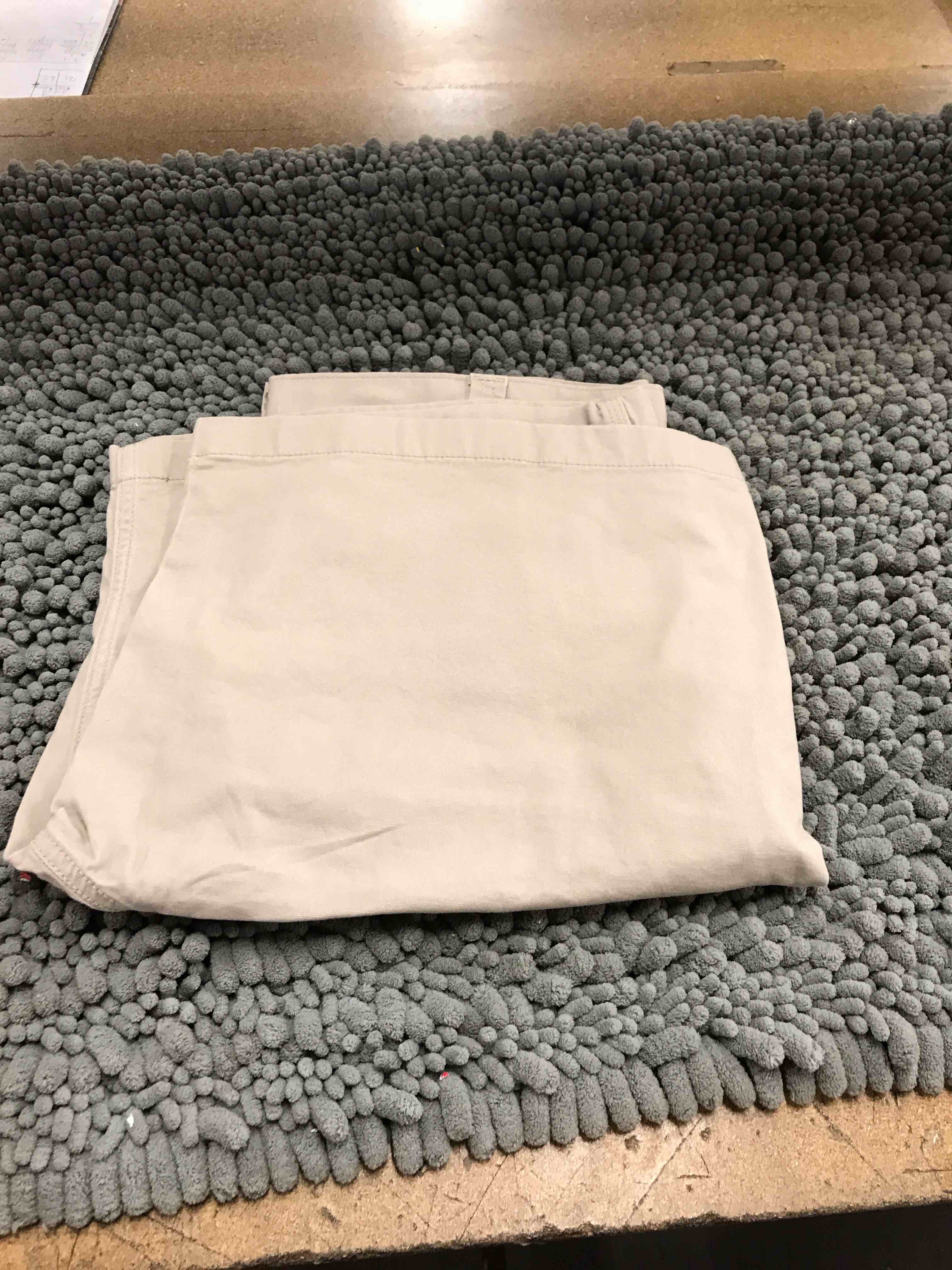 Condition photo showing New/Like New for carhartt relaxed fit canvass work short