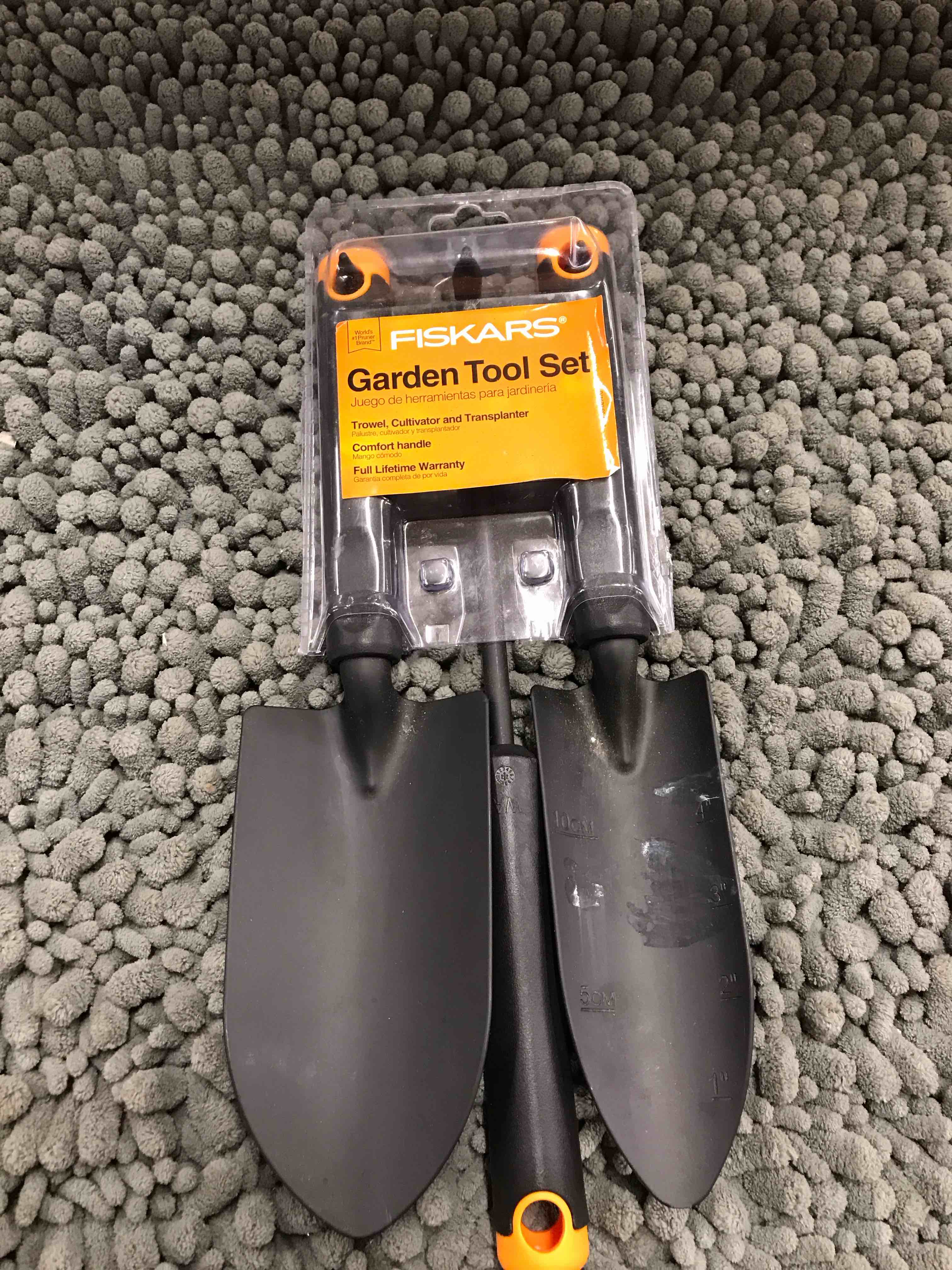 fiskars 373490-1001 garden tool set