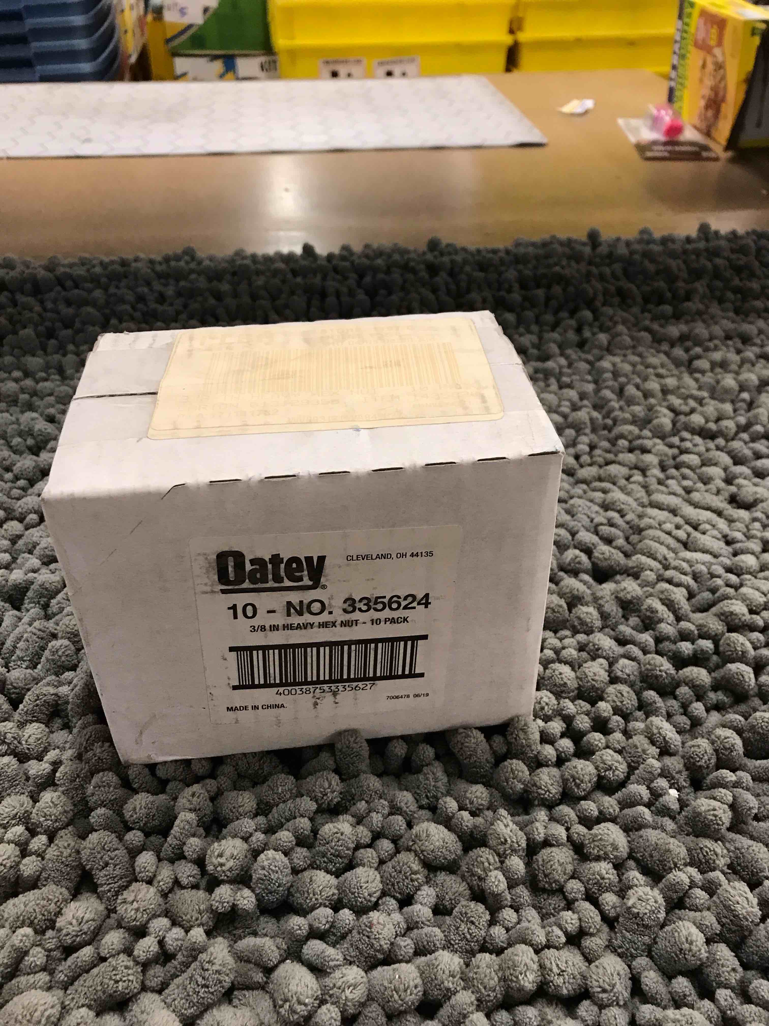 Condition photo showing New/Like New for 10 pack heavy hex nuts 3/8 in