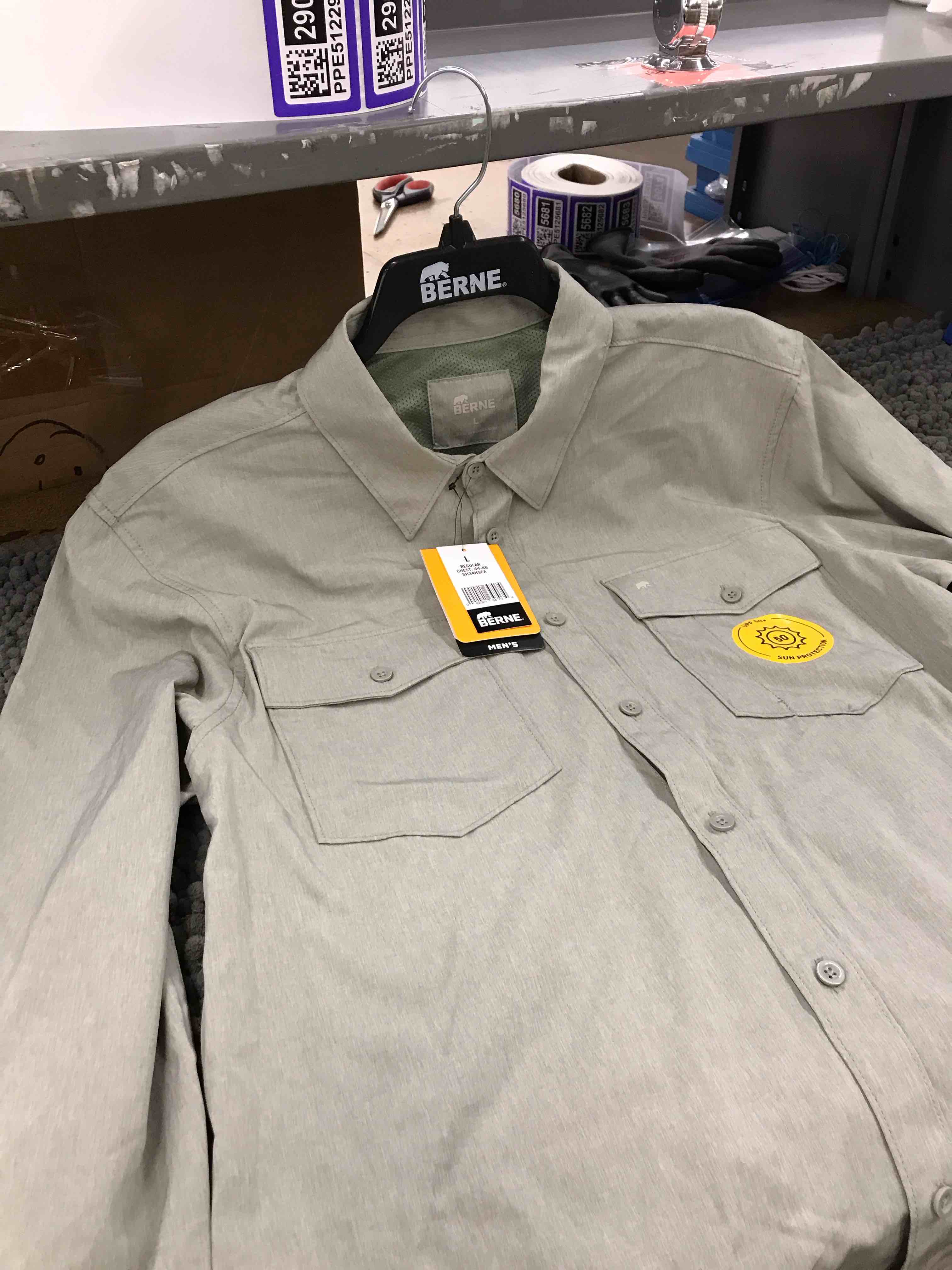 Condition photo showing New/Like New for berne men’s shirt