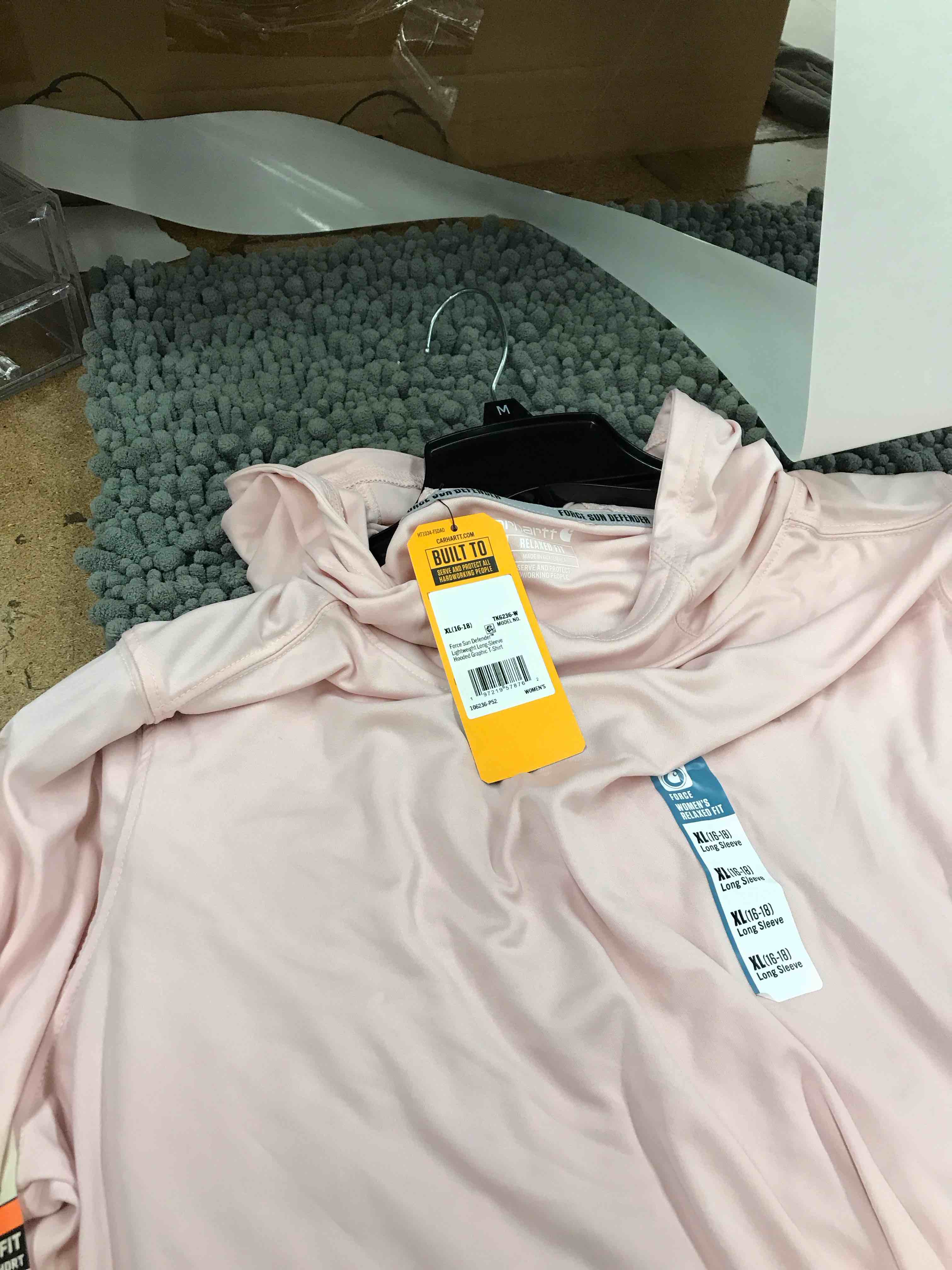 Condition photo showing New/Like New for carhartt relaxed fit women’s shirt