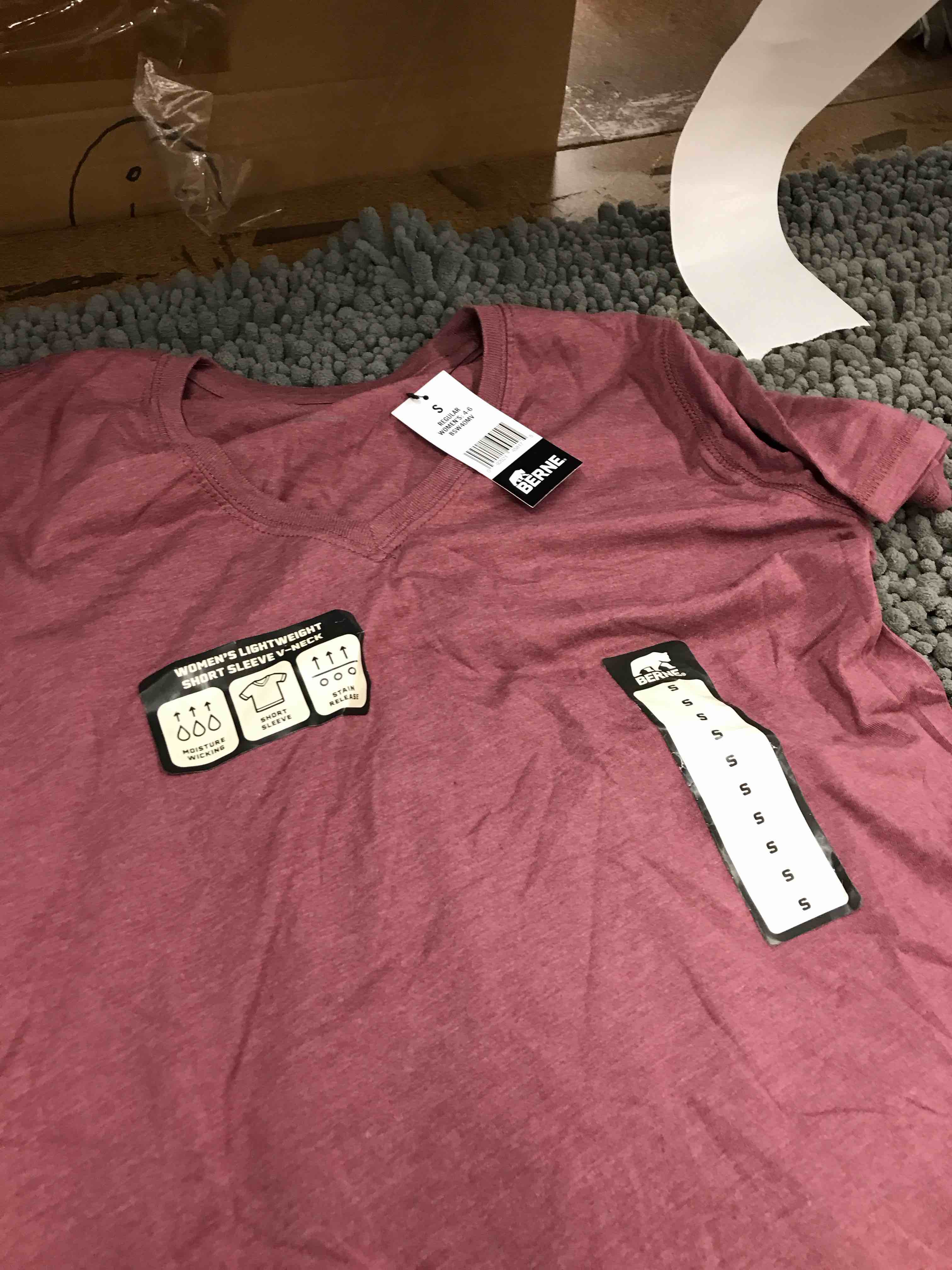 Condition photo showing New/Like New for berne lightweight women shirt