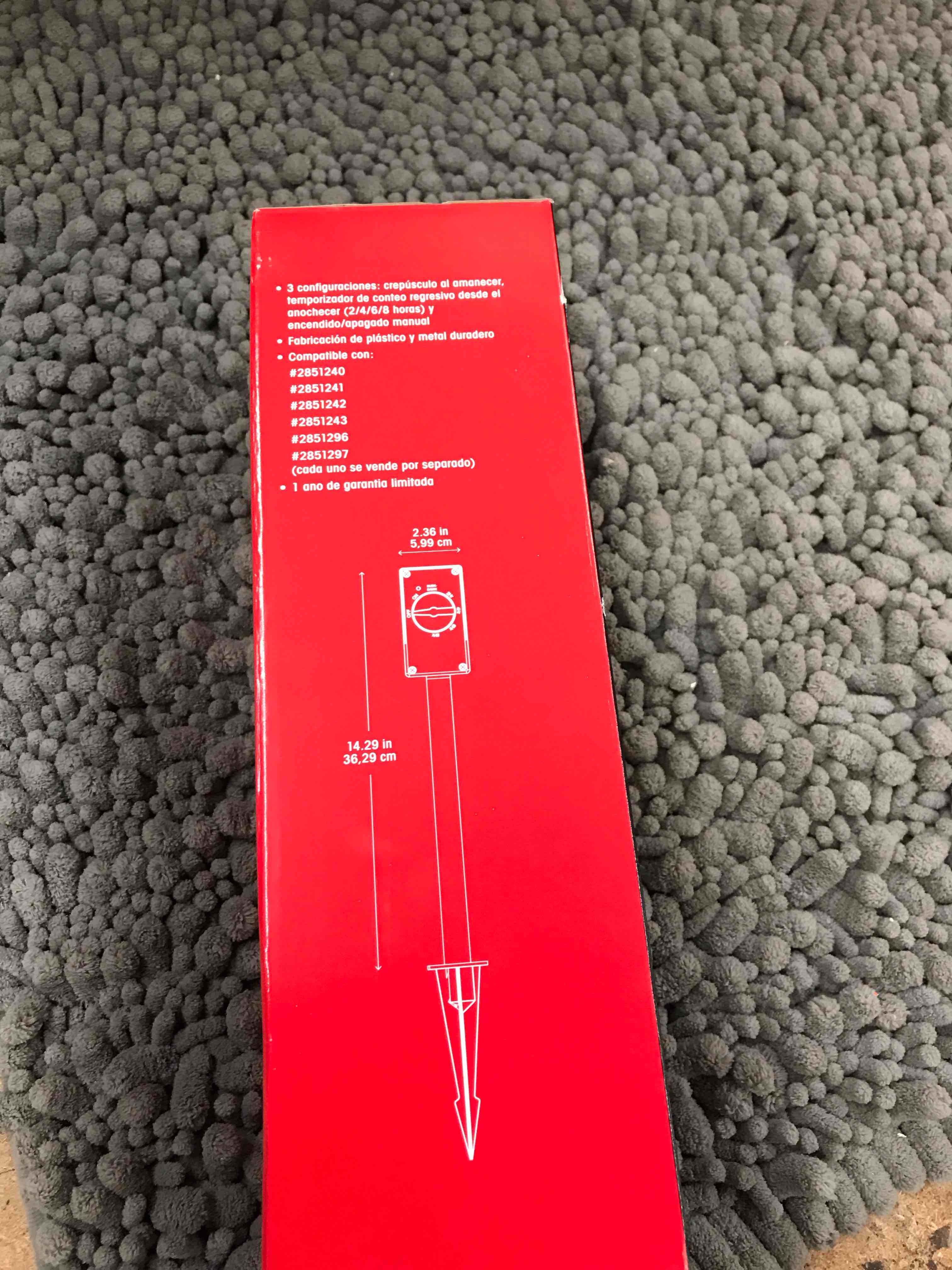 Condition photo showing New/Like New for photocell sensor controller with timer