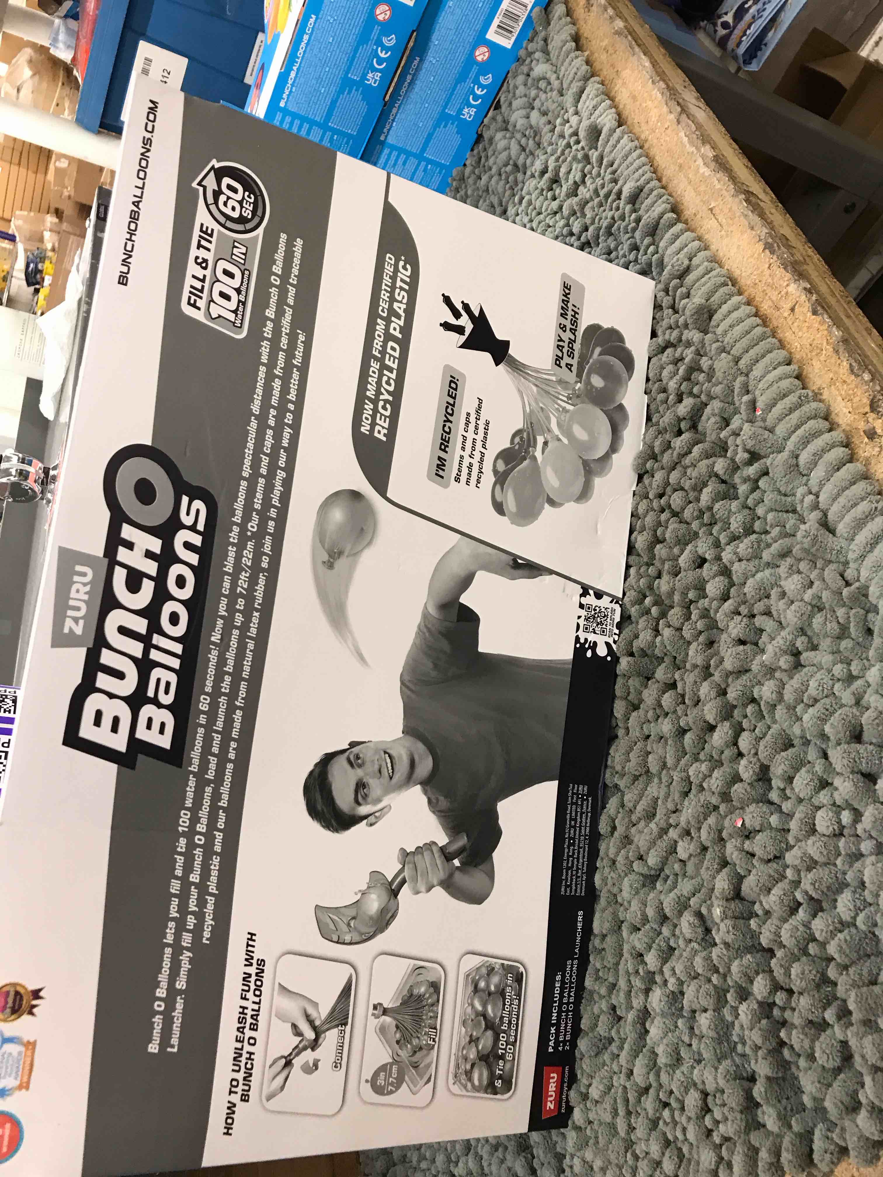 Condition photo showing New/Like New for dual launchers balloons