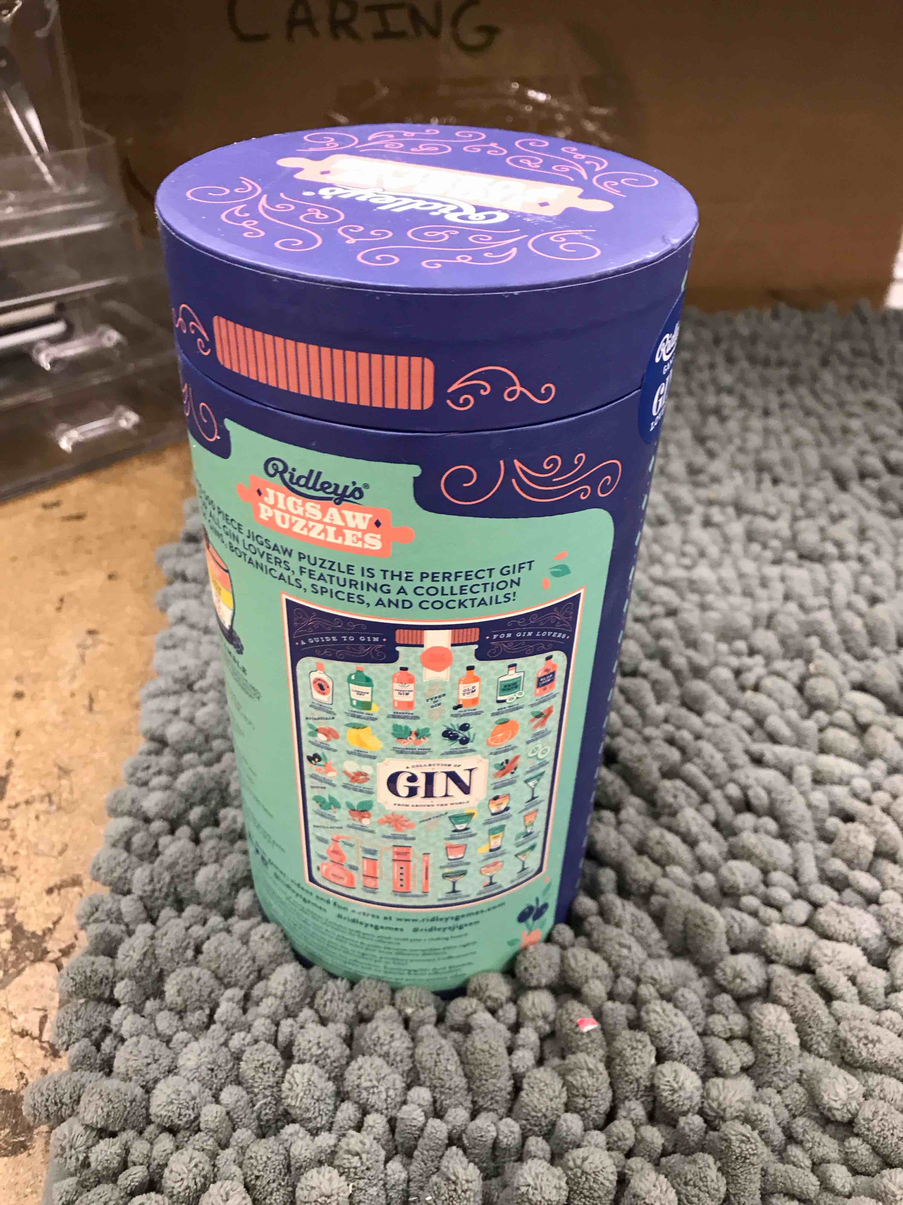 Condition photo showing New/Like New for gin lovers jigsaw puzzle