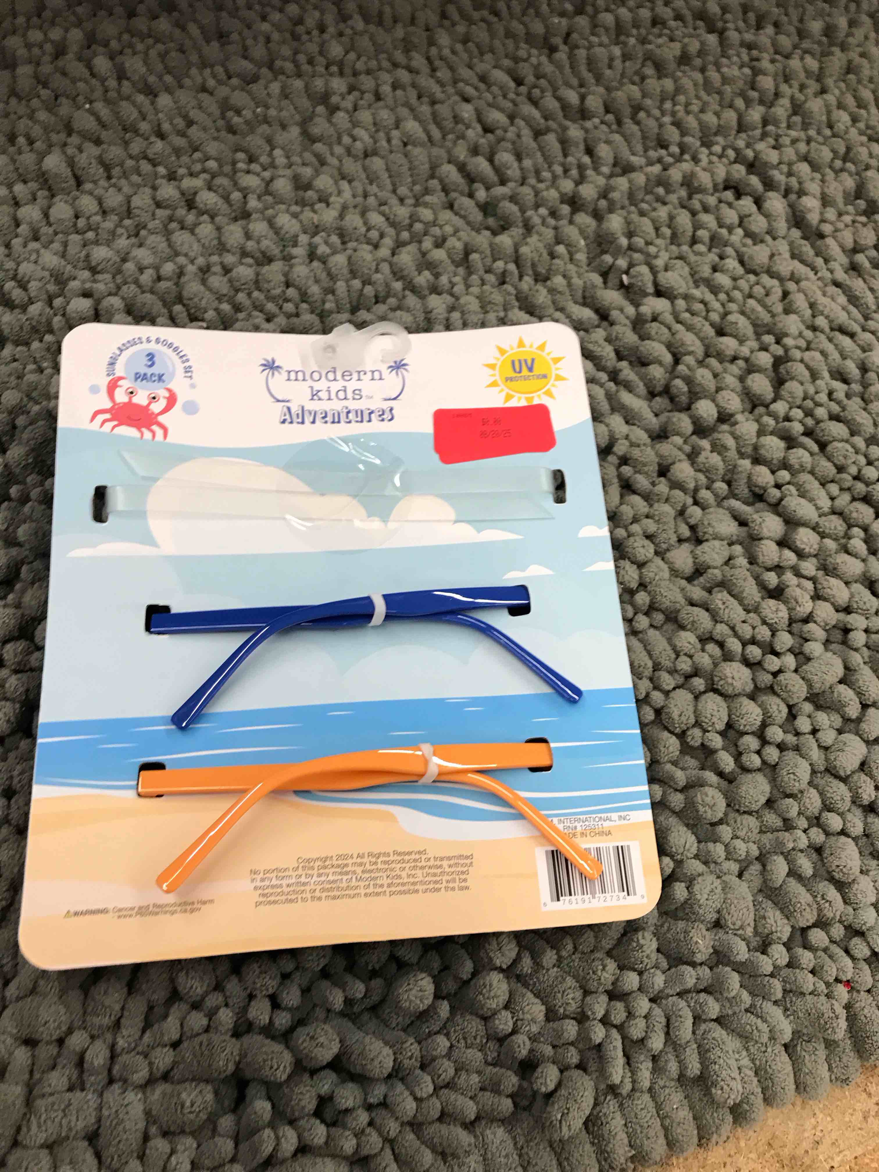 Condition photo showing New/Like New for 3 pack sunglasses/goggle set