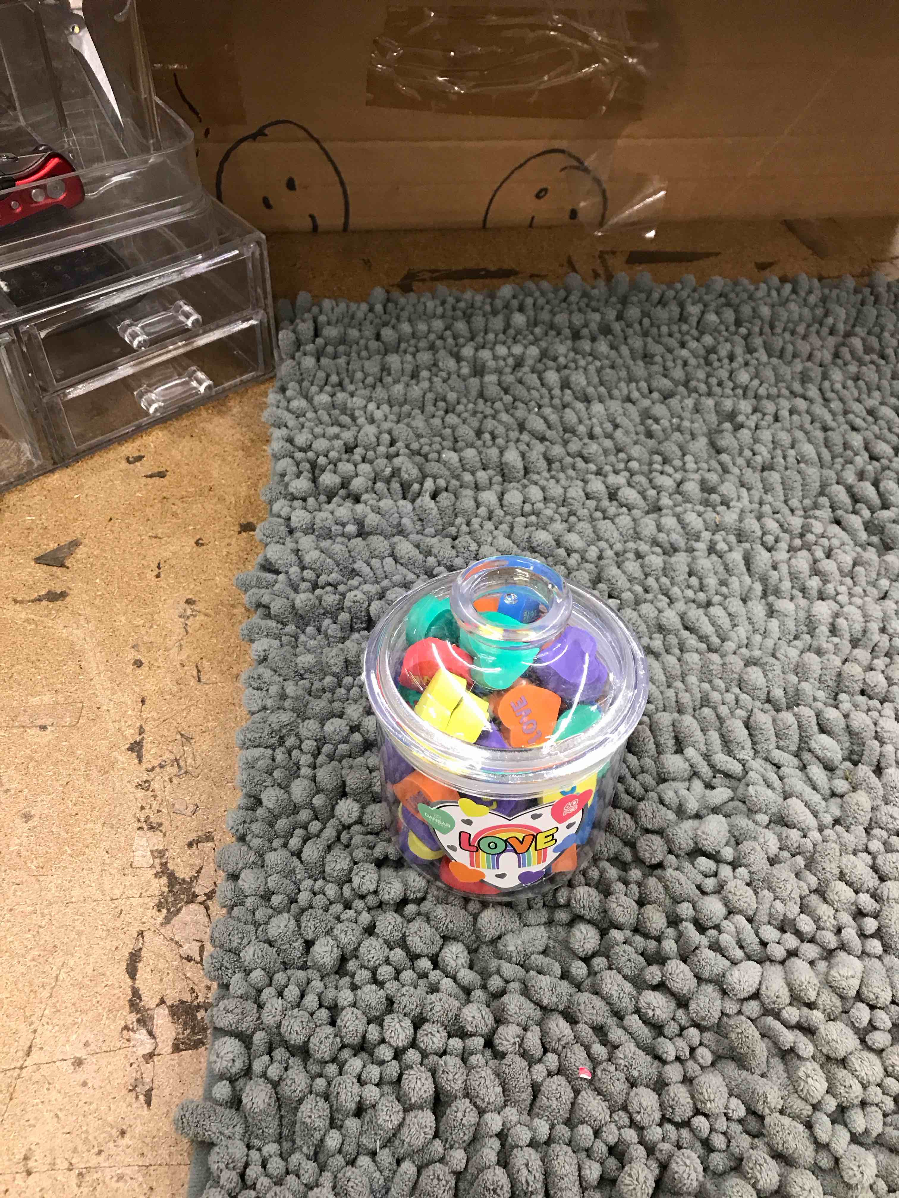 Condition photo showing New/Like New for 60 piece eraser pack