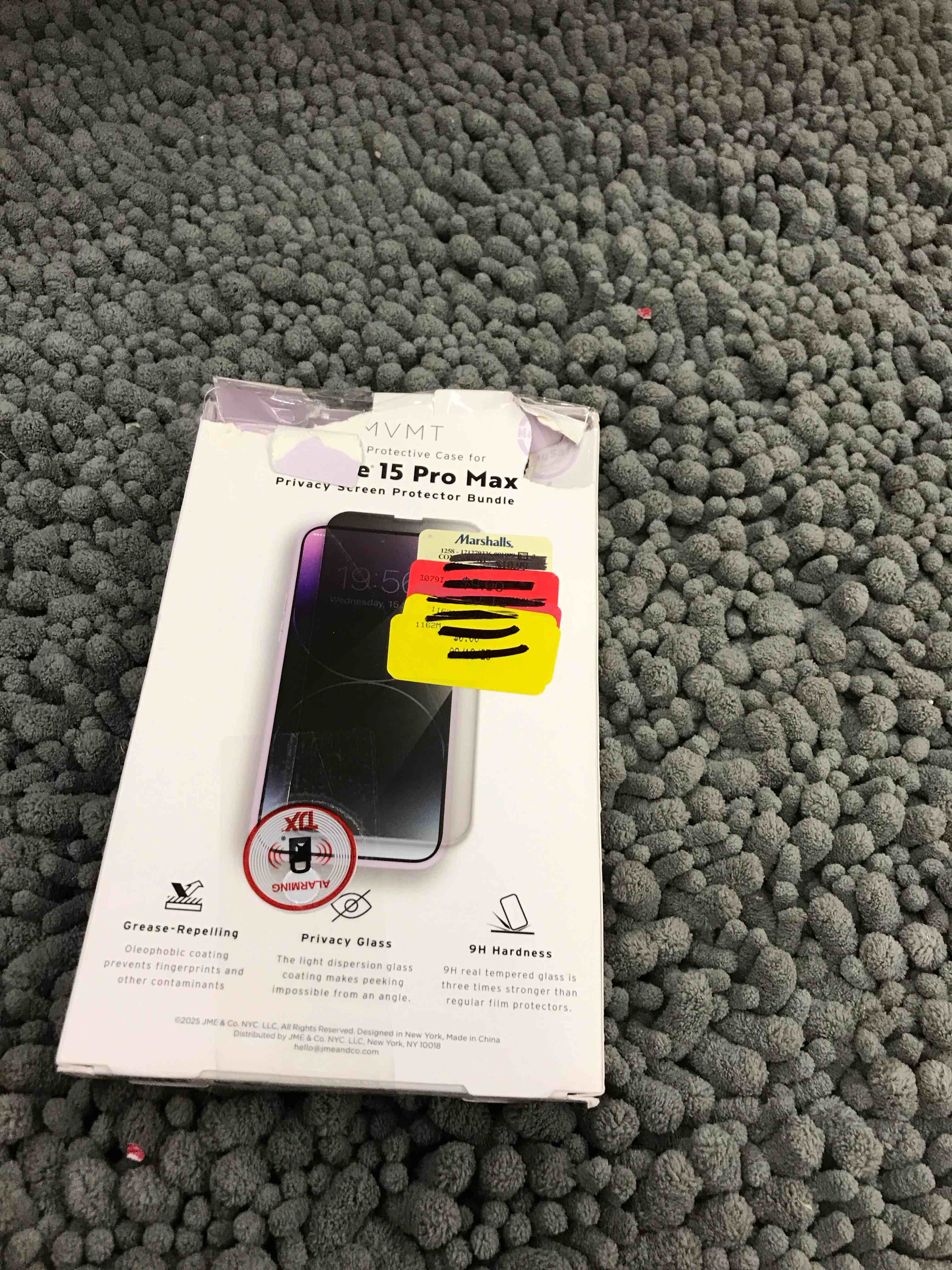 Condition photo showing New/Like New for magnetic silicone screen protector