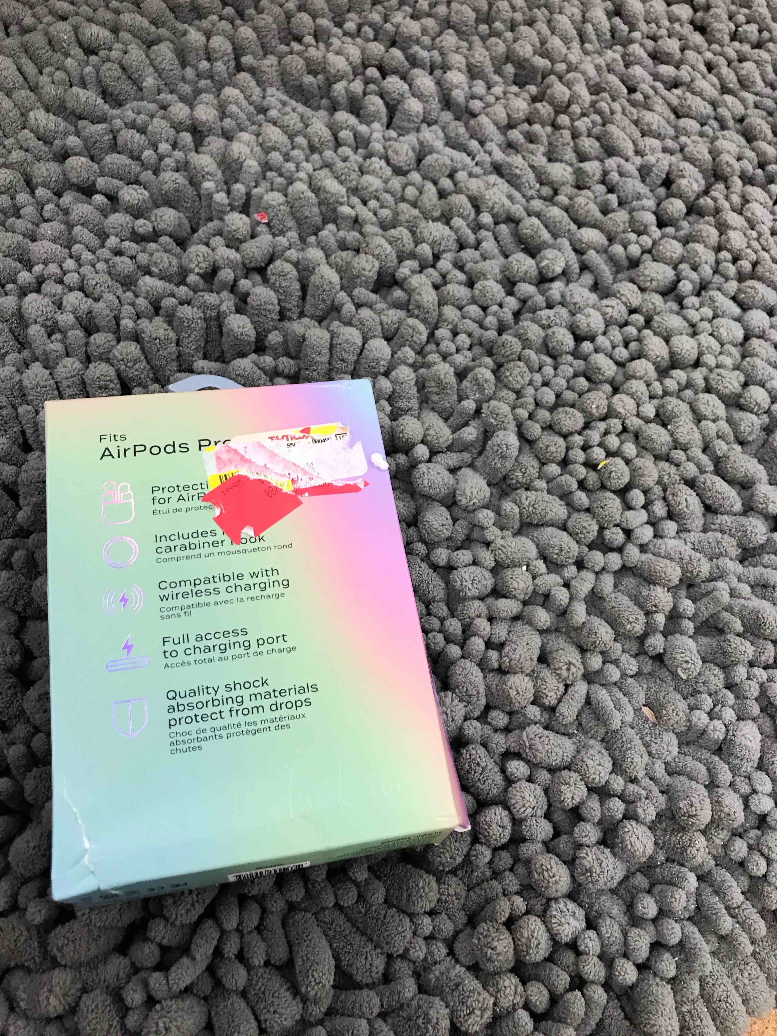 Condition photo showing New/Like New for square case that fits airpods pro