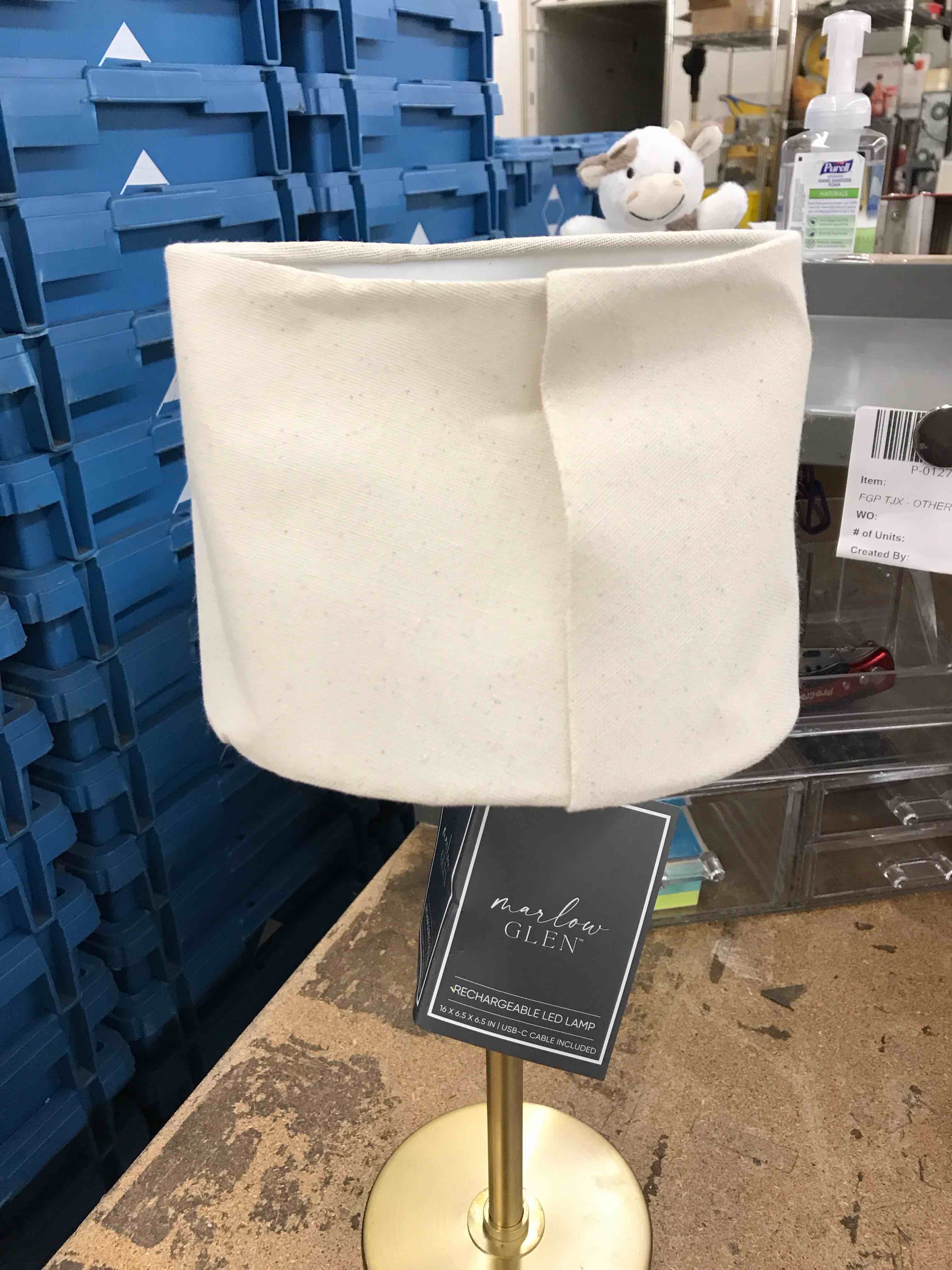 Condition photo showing New/Like New for rechargeable led lamp