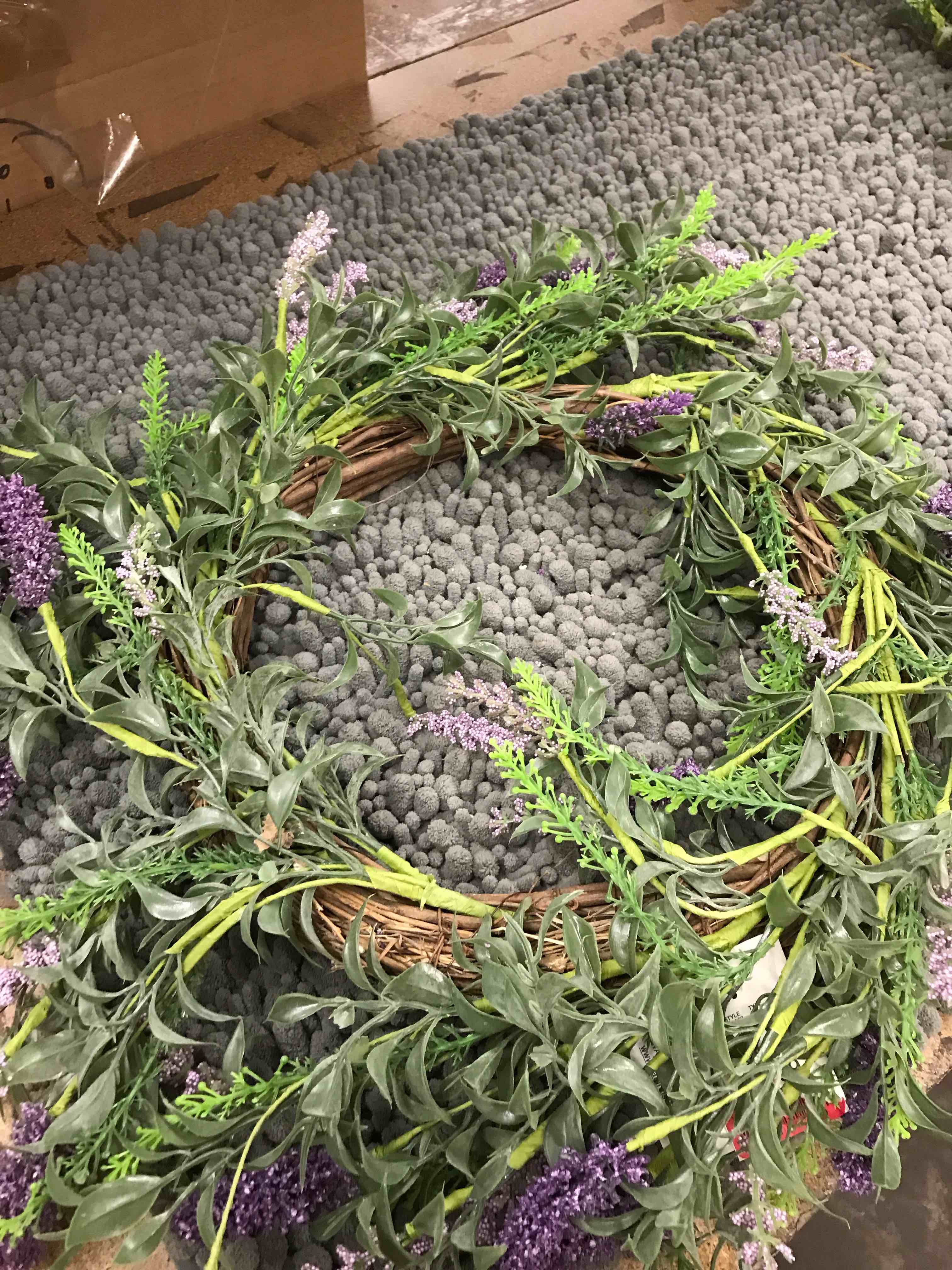 Condition photo showing New/Like New for decorative wreath