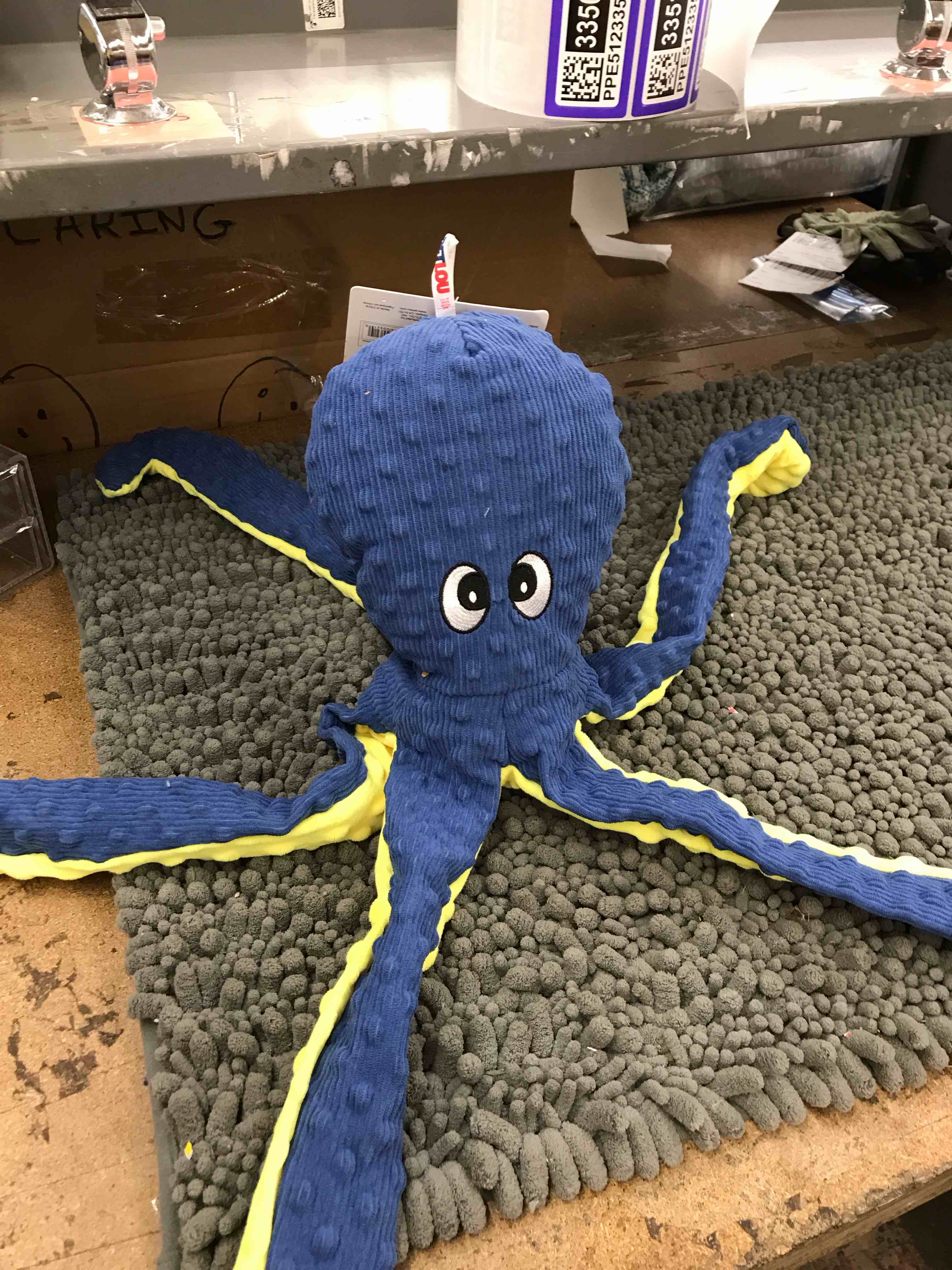 Condition photo showing New/Like New for octapus dog toy