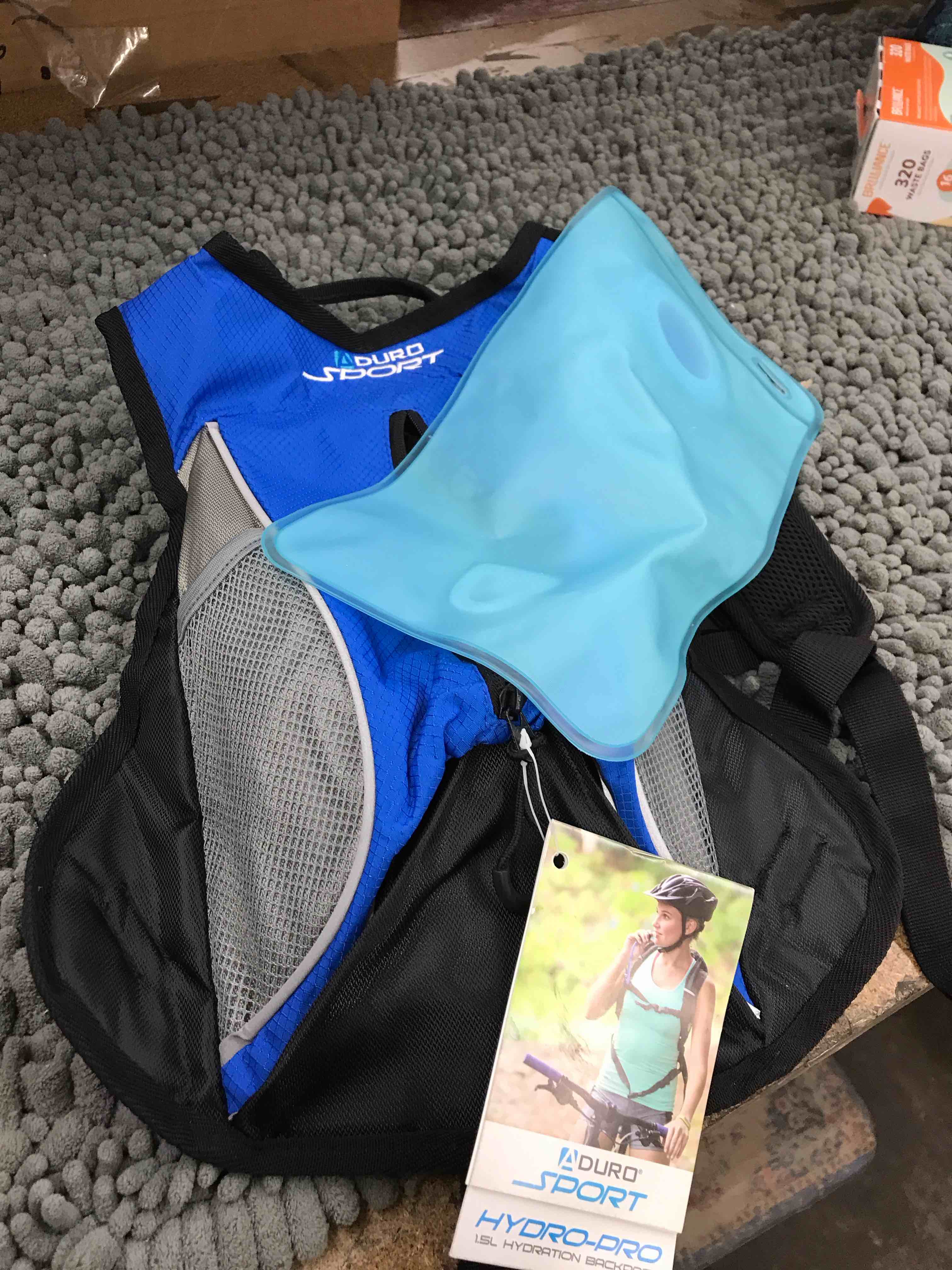 Condition photo showing New/Like New for hydro-pro sport backpack