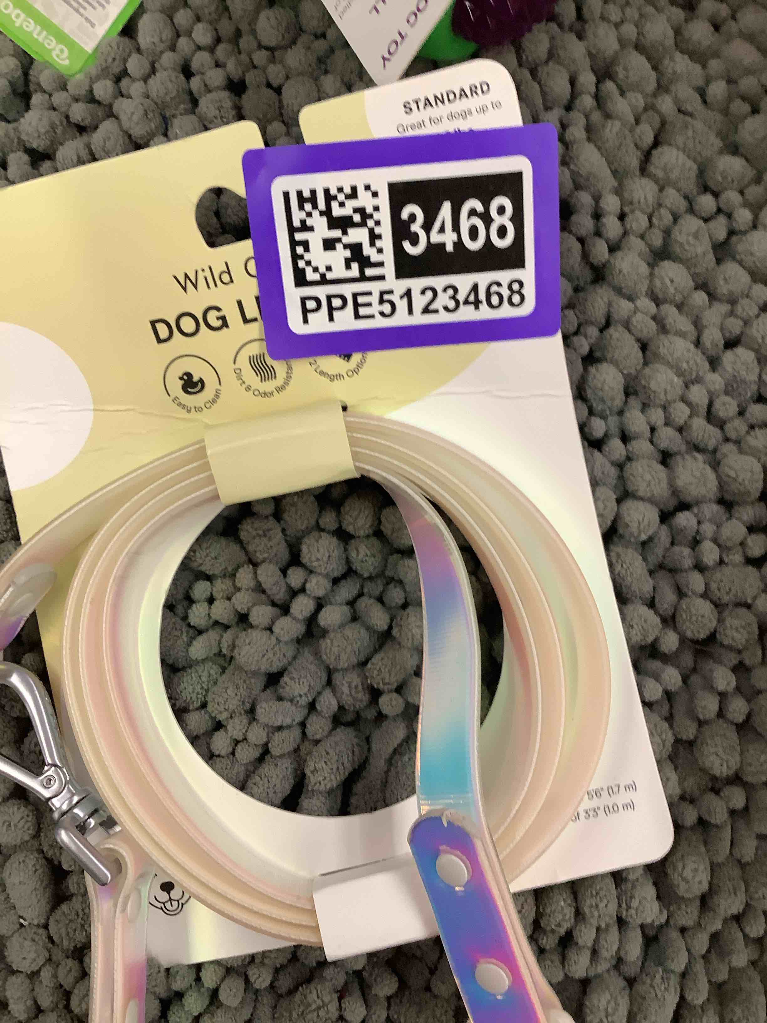 Condition photo showing Good Condition for dog leash 