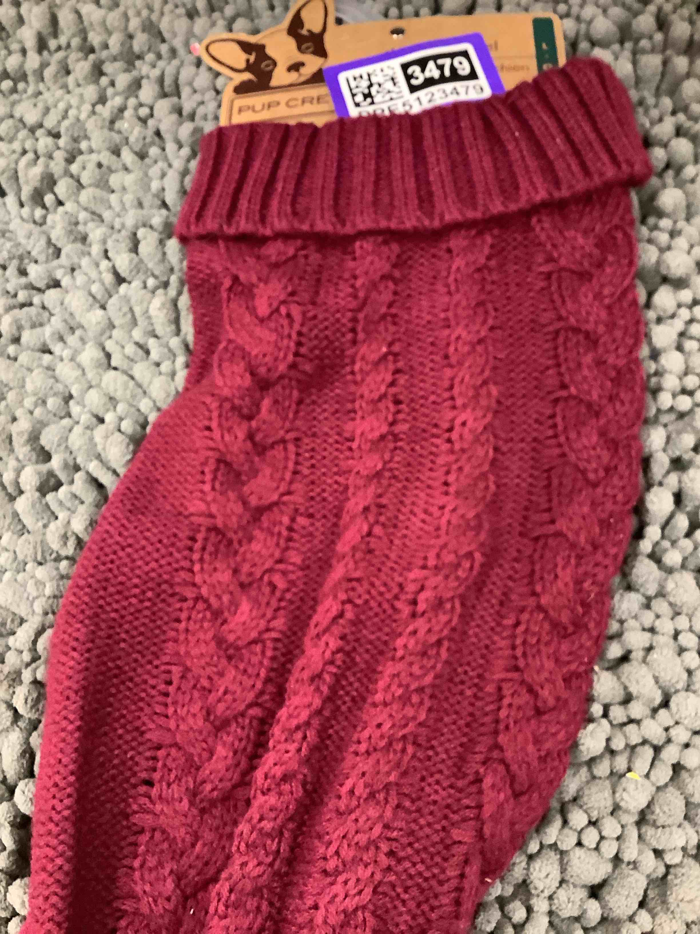 Condition photo showing Good Condition for pet wear 