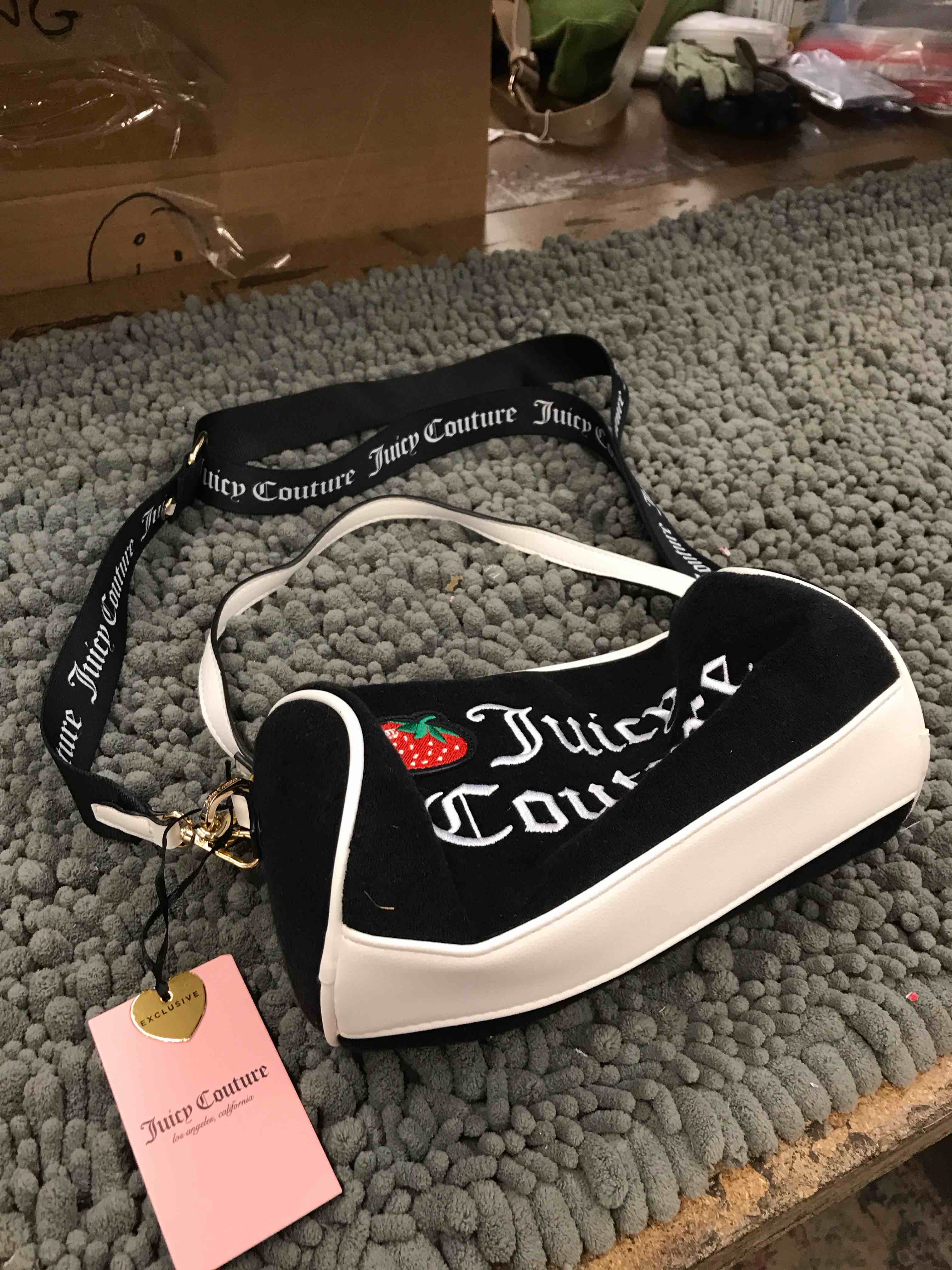 Condition photo showing New/Like New for juicy conture