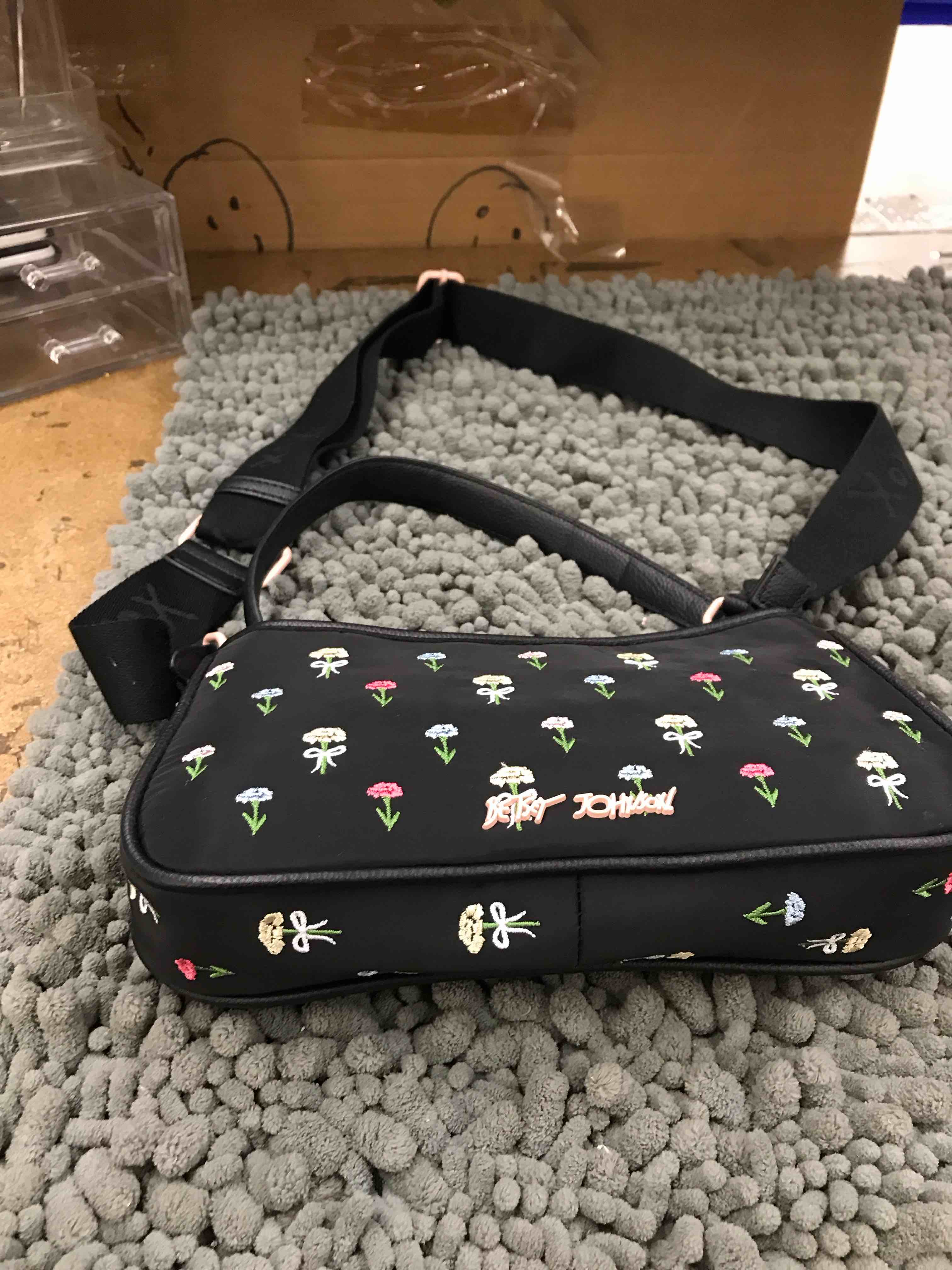 Condition photo showing New/Like New for bebey johnson purse