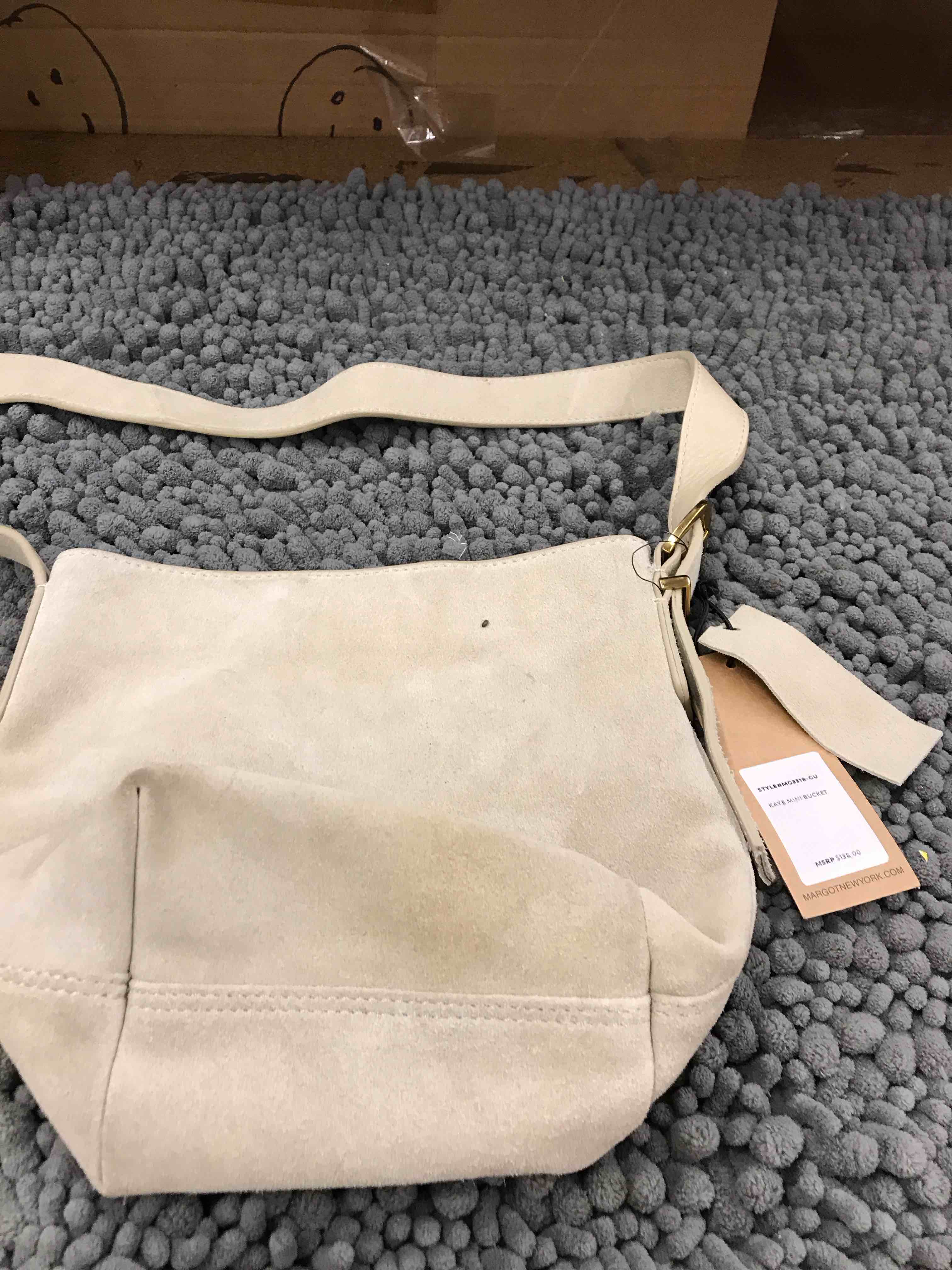 Condition photo showing New/Like New for margot purse