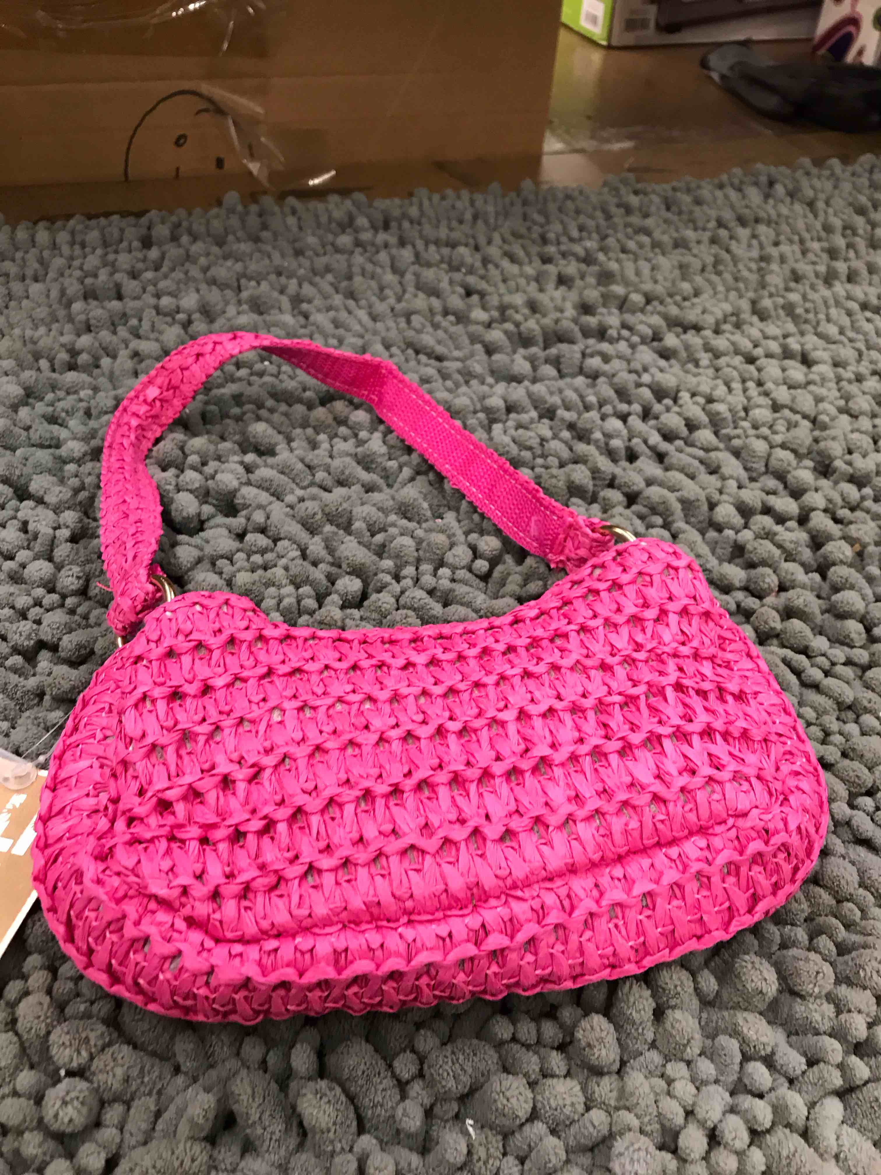 Condition photo showing New/Like New for california sunshine purse