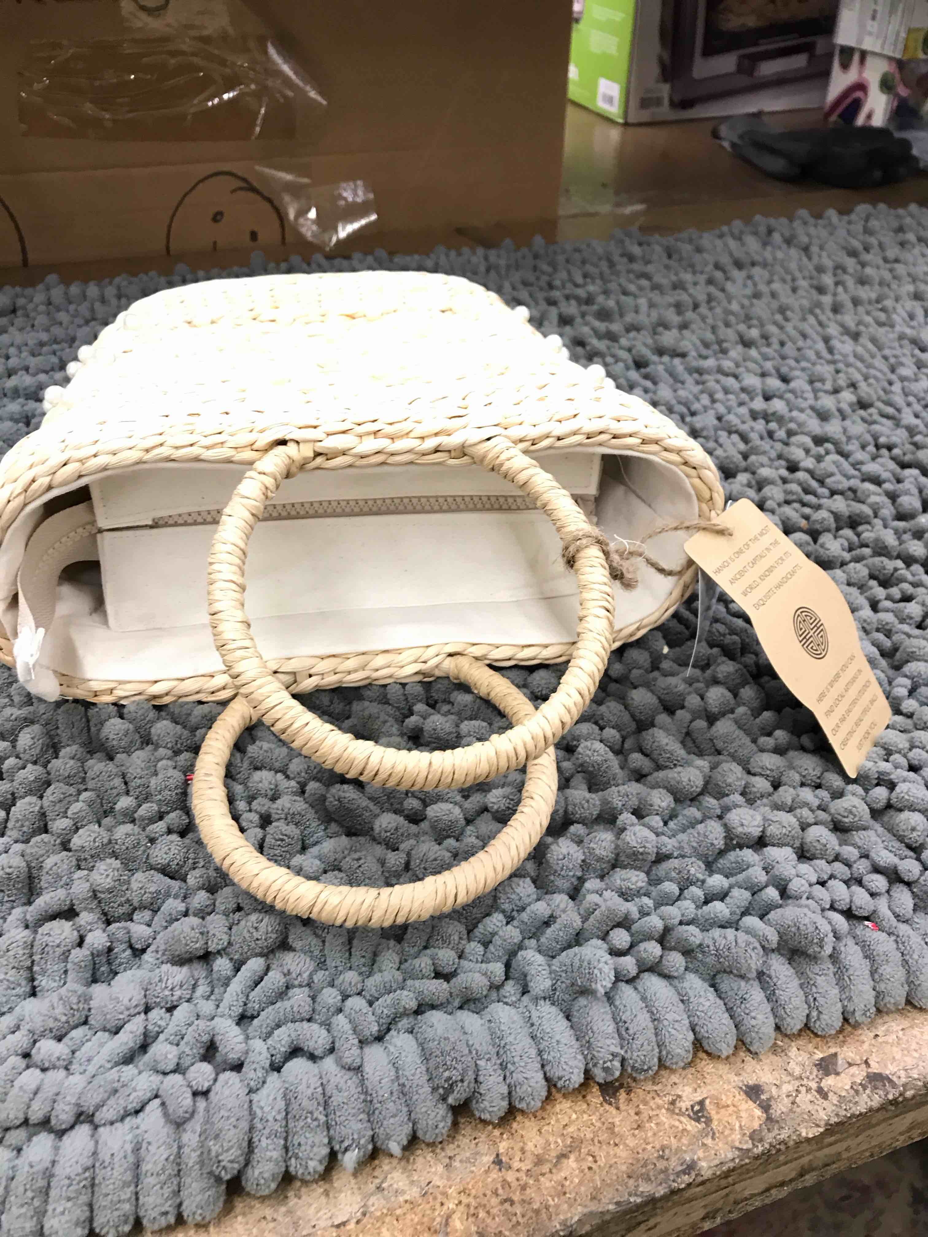 Condition photo showing New/Like New for handcrafted in vietnam straw handbag