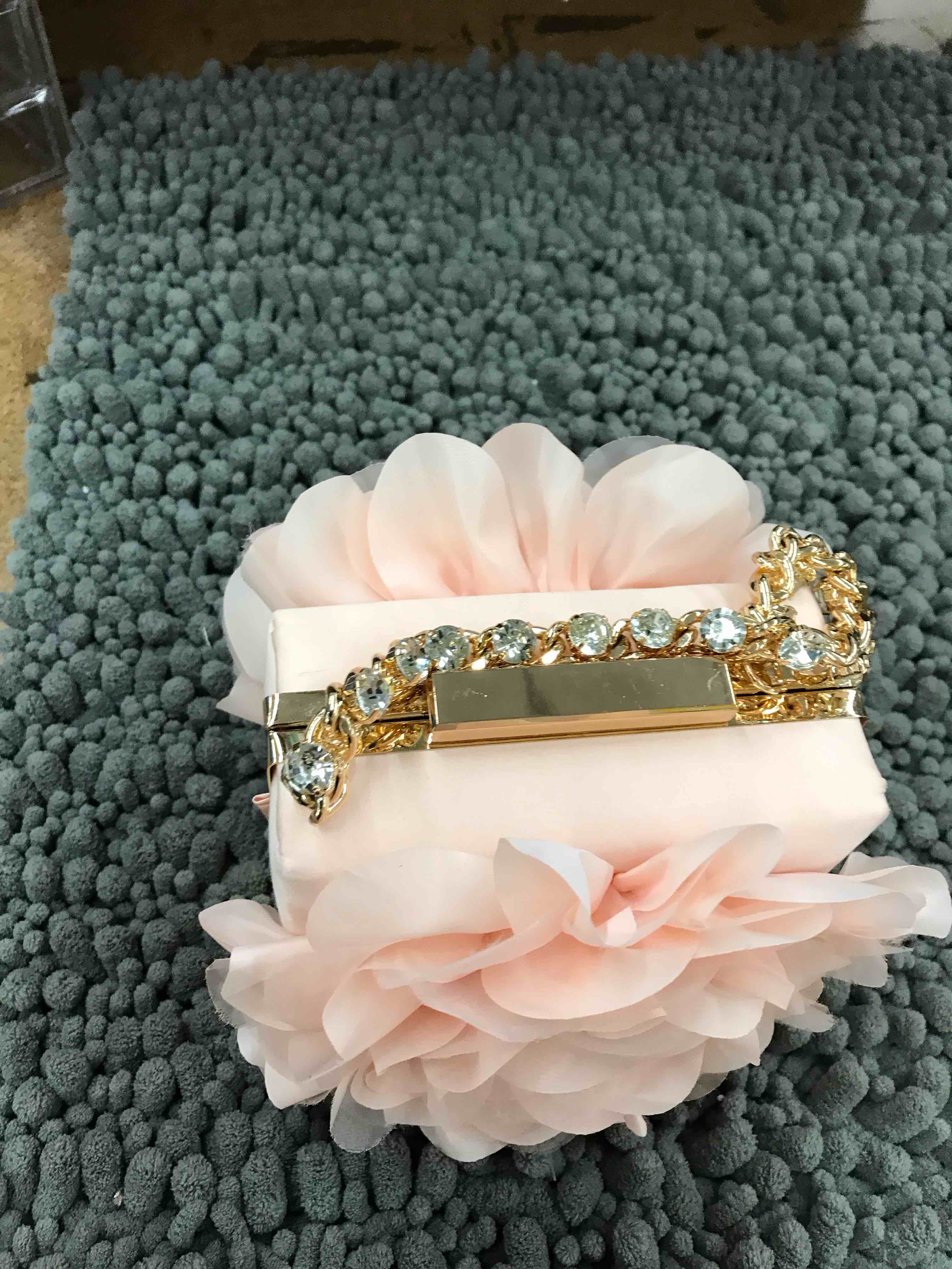 Condition photo showing New/Like New for flower purse