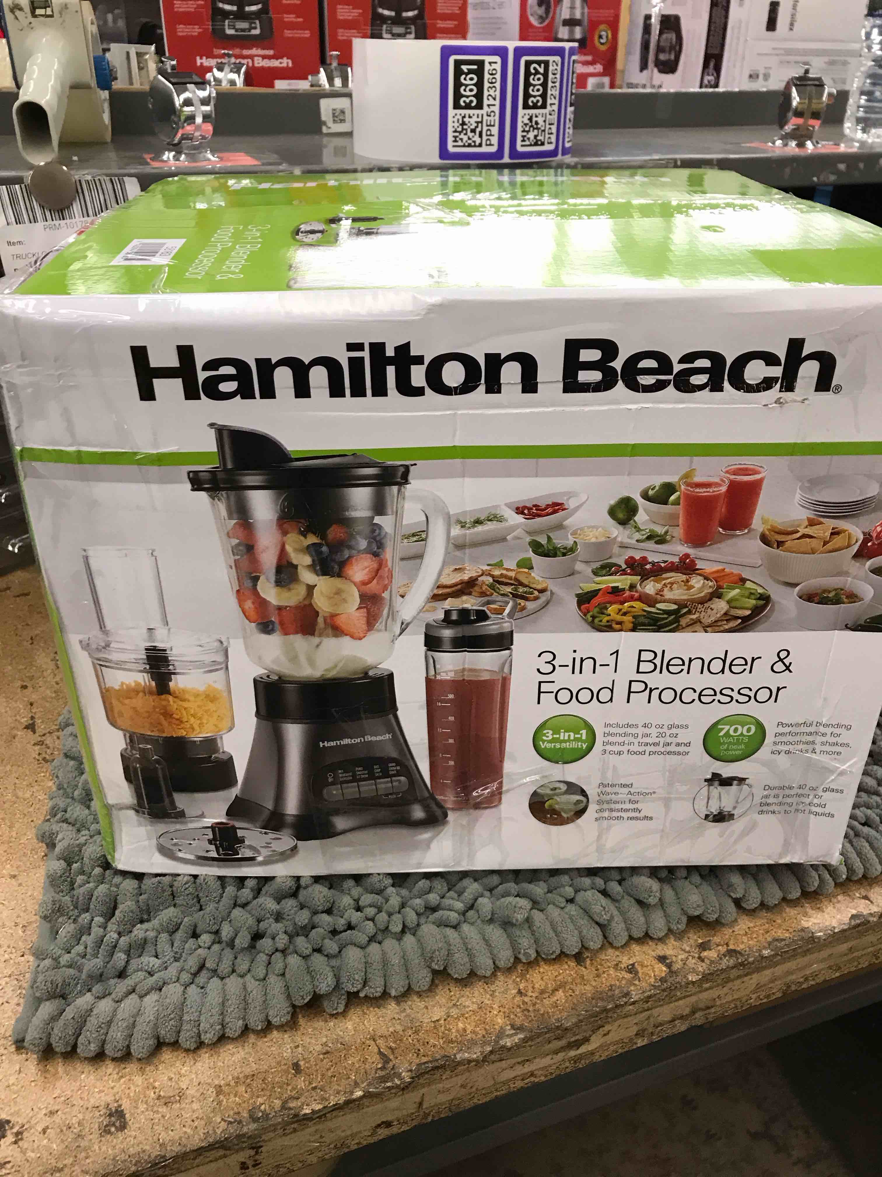 hamilton beach blender for shakes and smoothies & food processor combo, with 40oz glass jar, portable blend-in travel cup & 3 cup electric food chopper attachment, 700 watts, gray & black (58163)