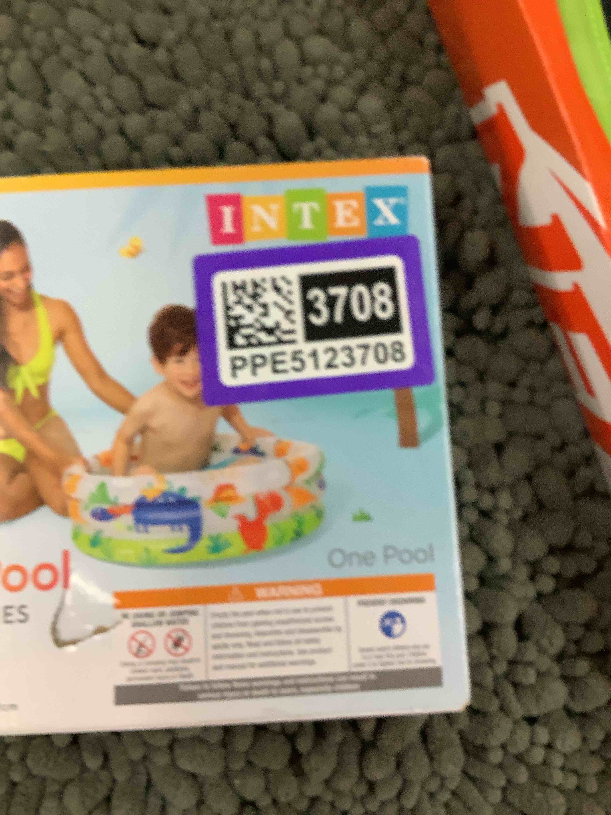Condition photo showing Good Condition for hi dino 3rng bbypool