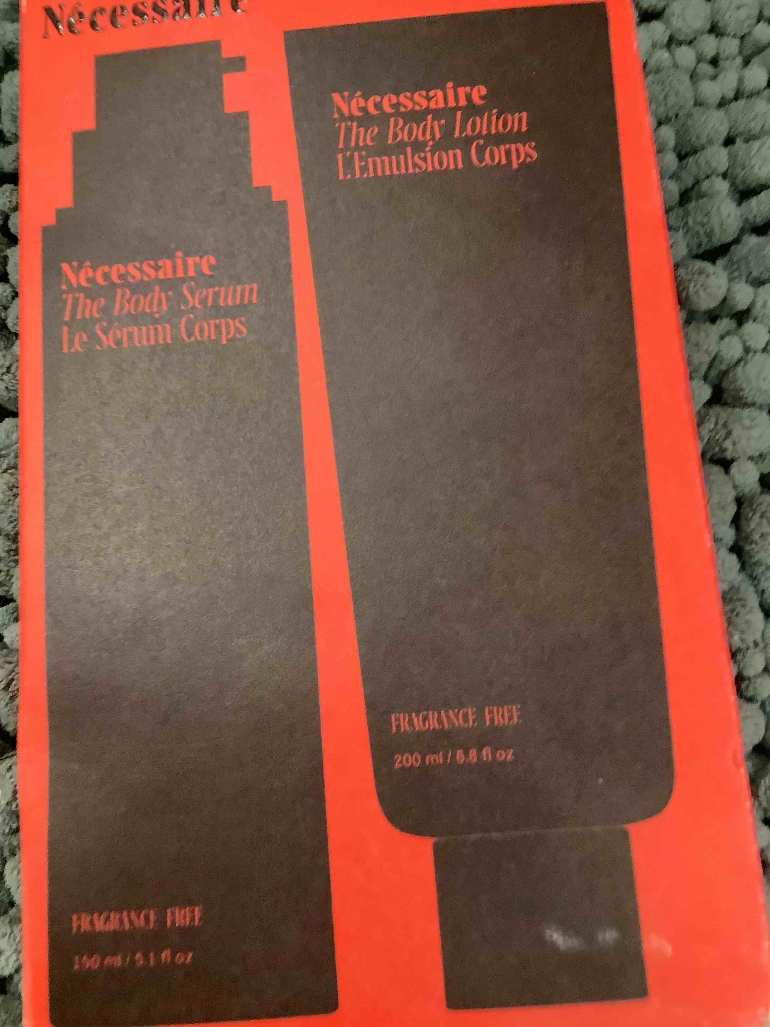 Condition photo showing Good Condition for necessaire set 