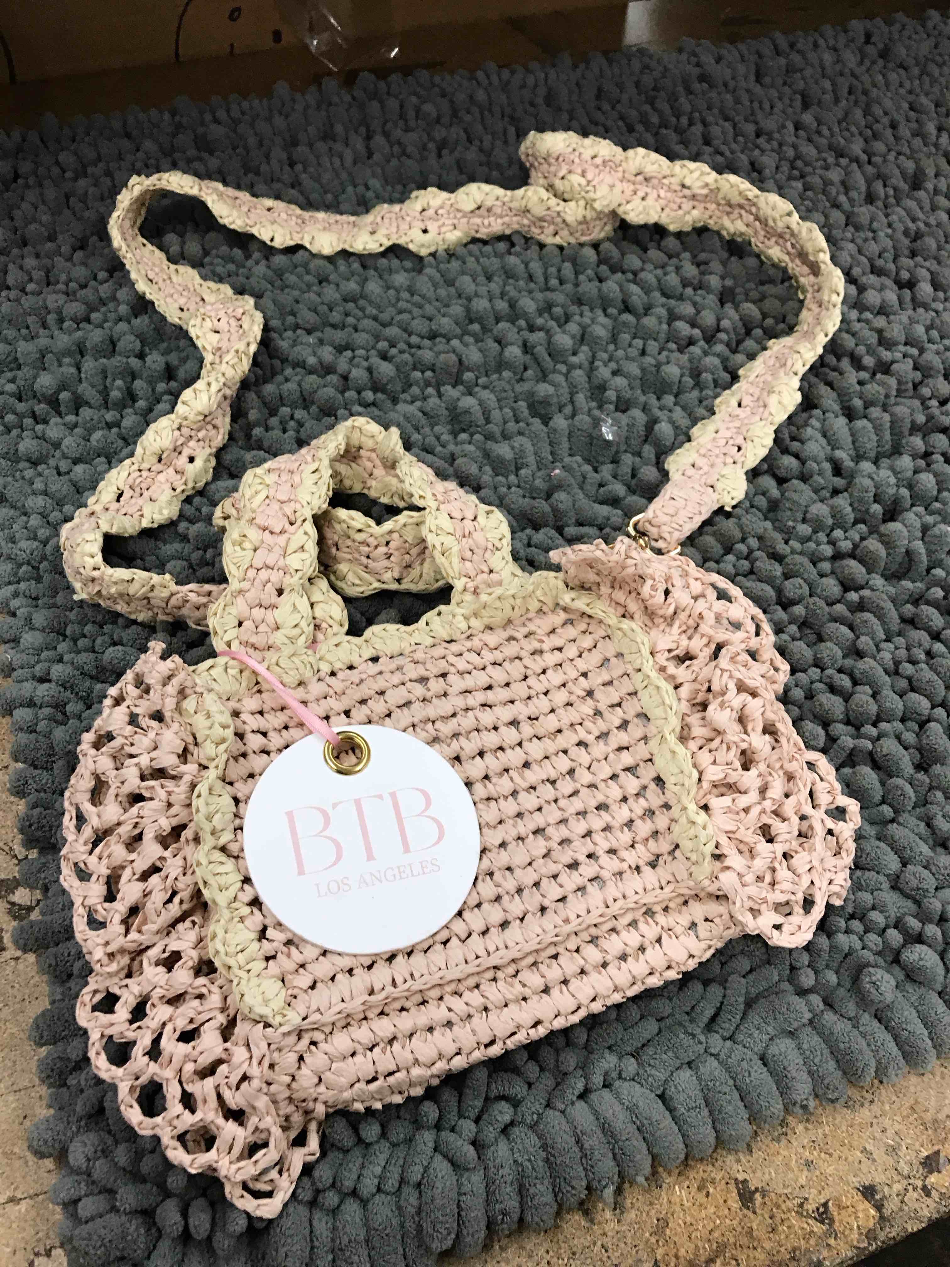 Condition photo showing New/Like New for btb purse