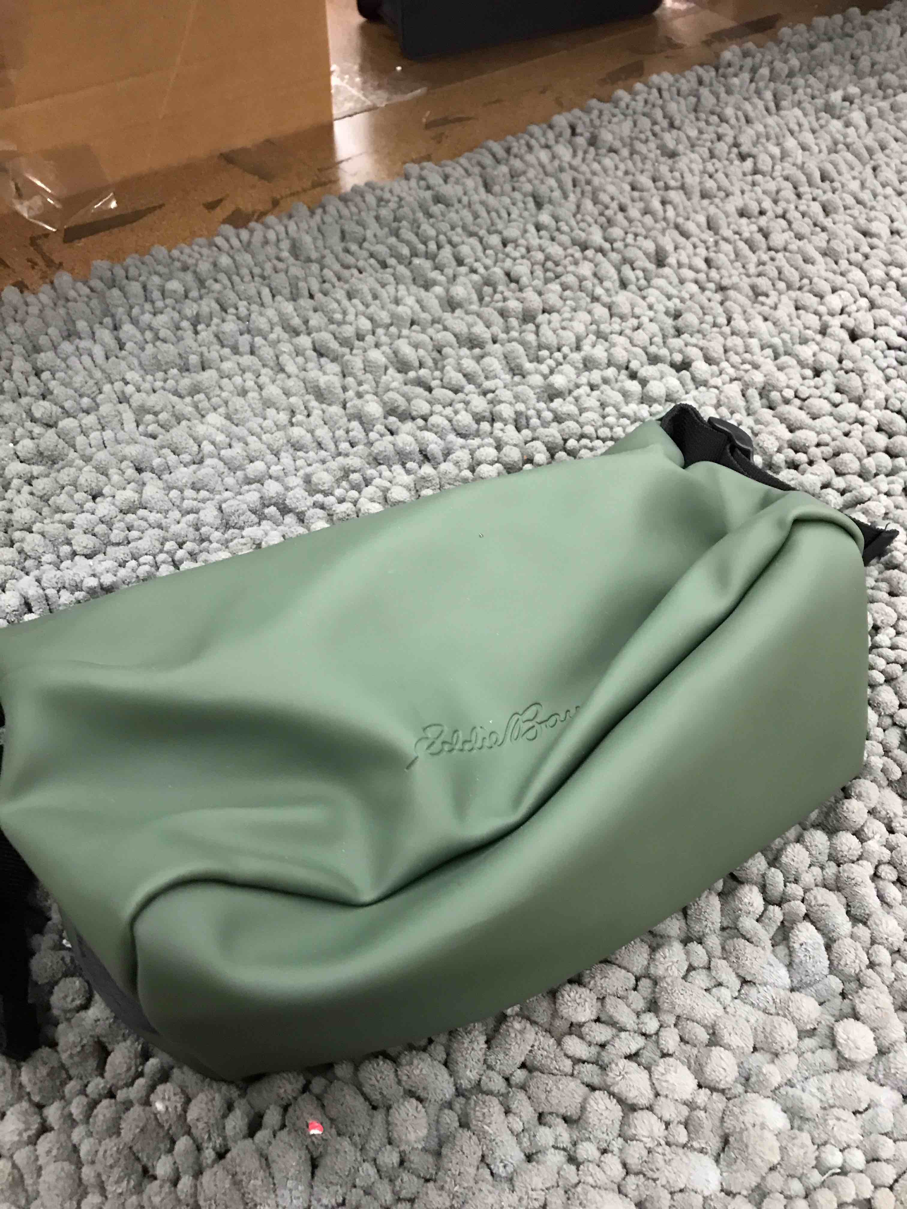 Condition photo showing New/Like New for eddie bower purse