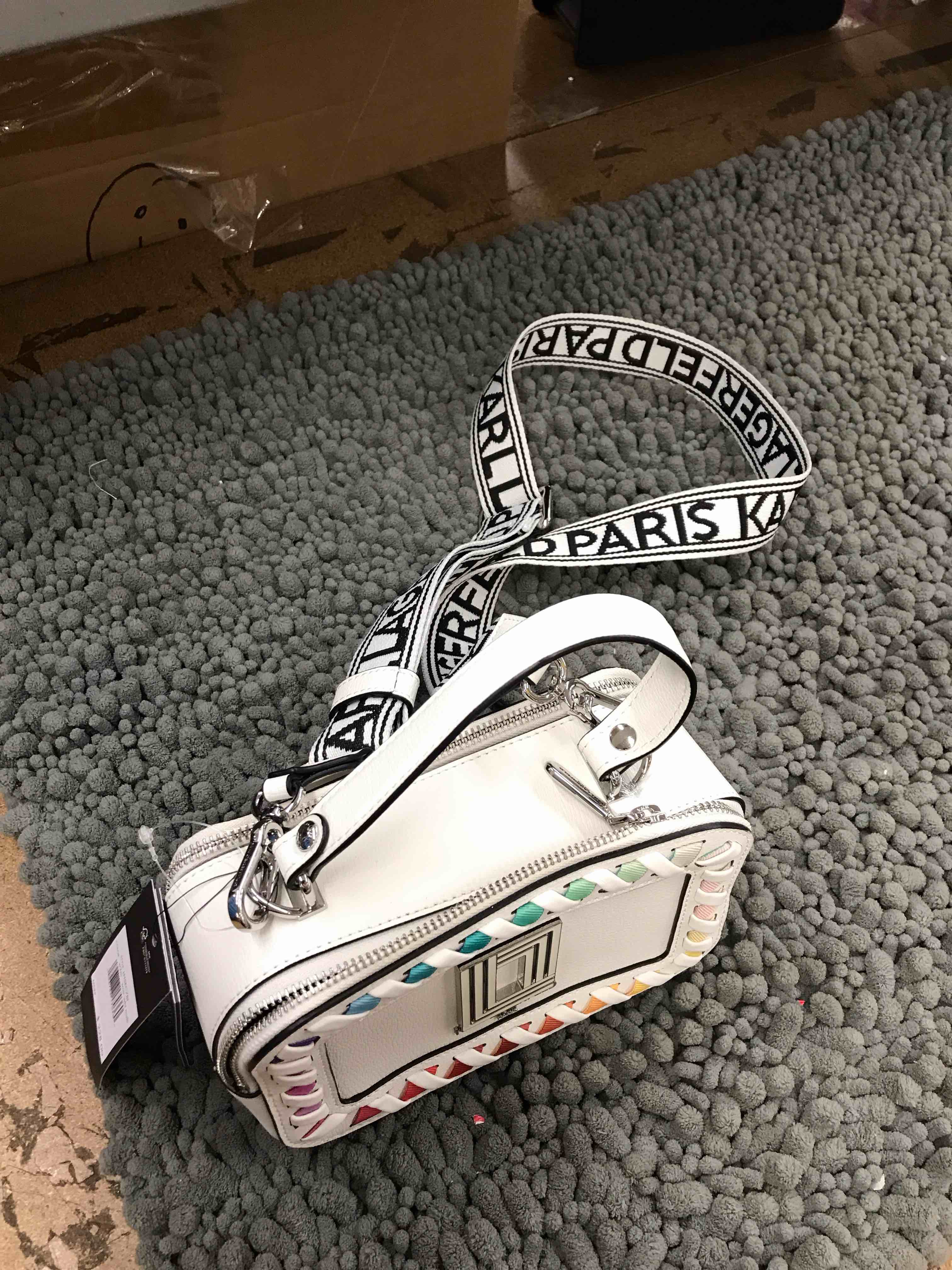 Condition photo showing New/Like New for karl lagerfeld purse