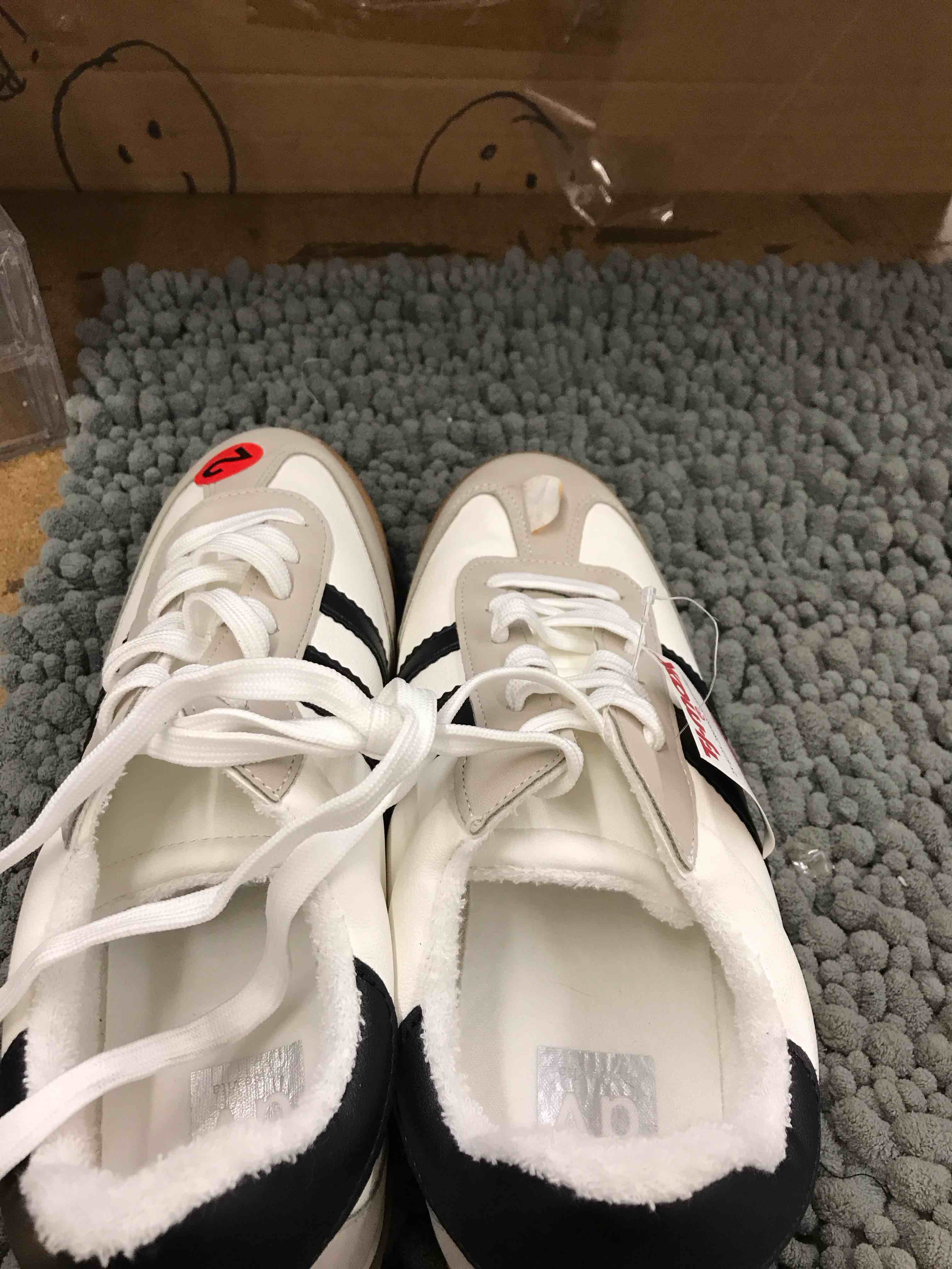 Condition photo showing New/Like New for dolce vita shoes