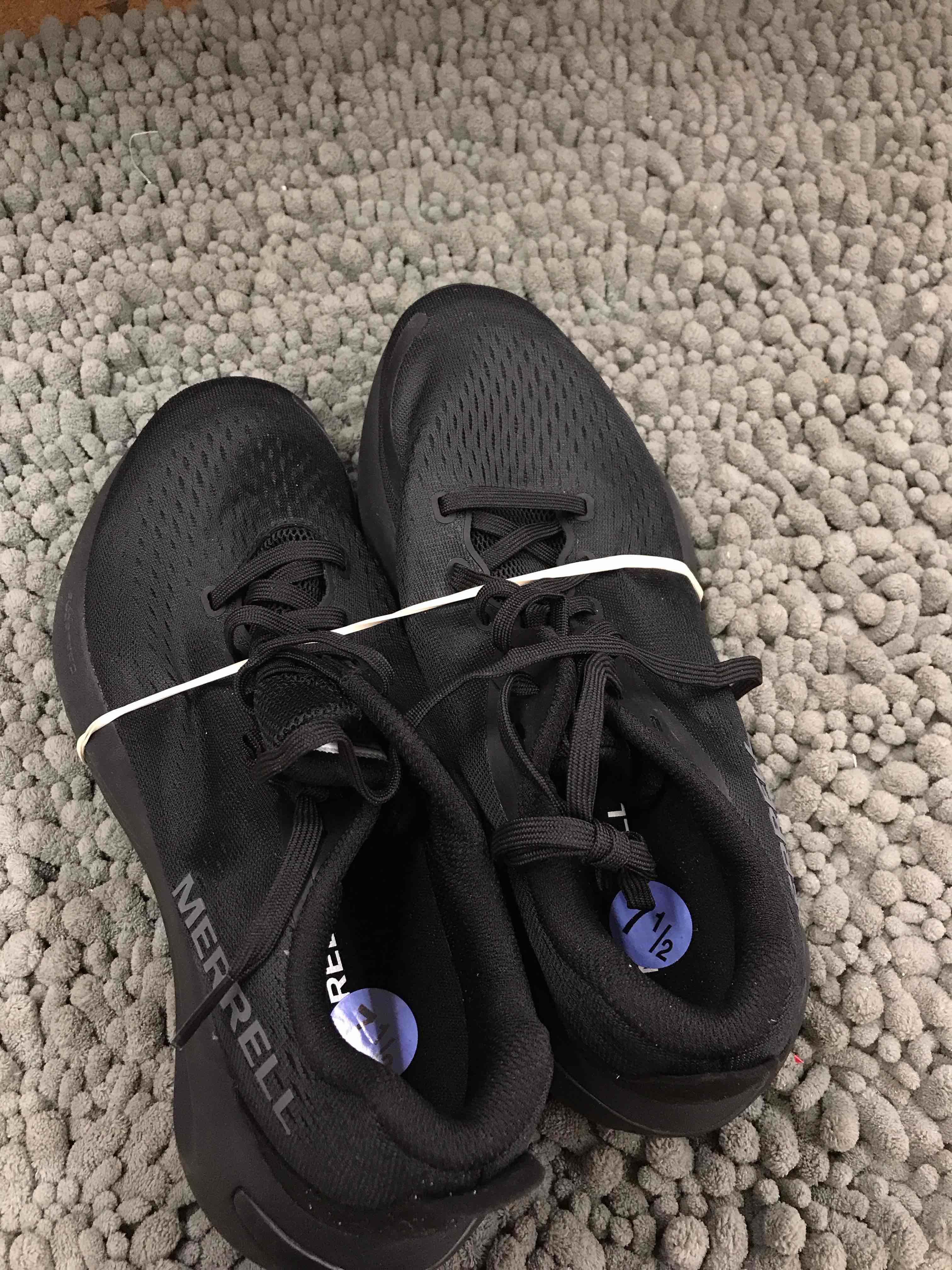 Condition photo showing New/Like New for merrell shoes