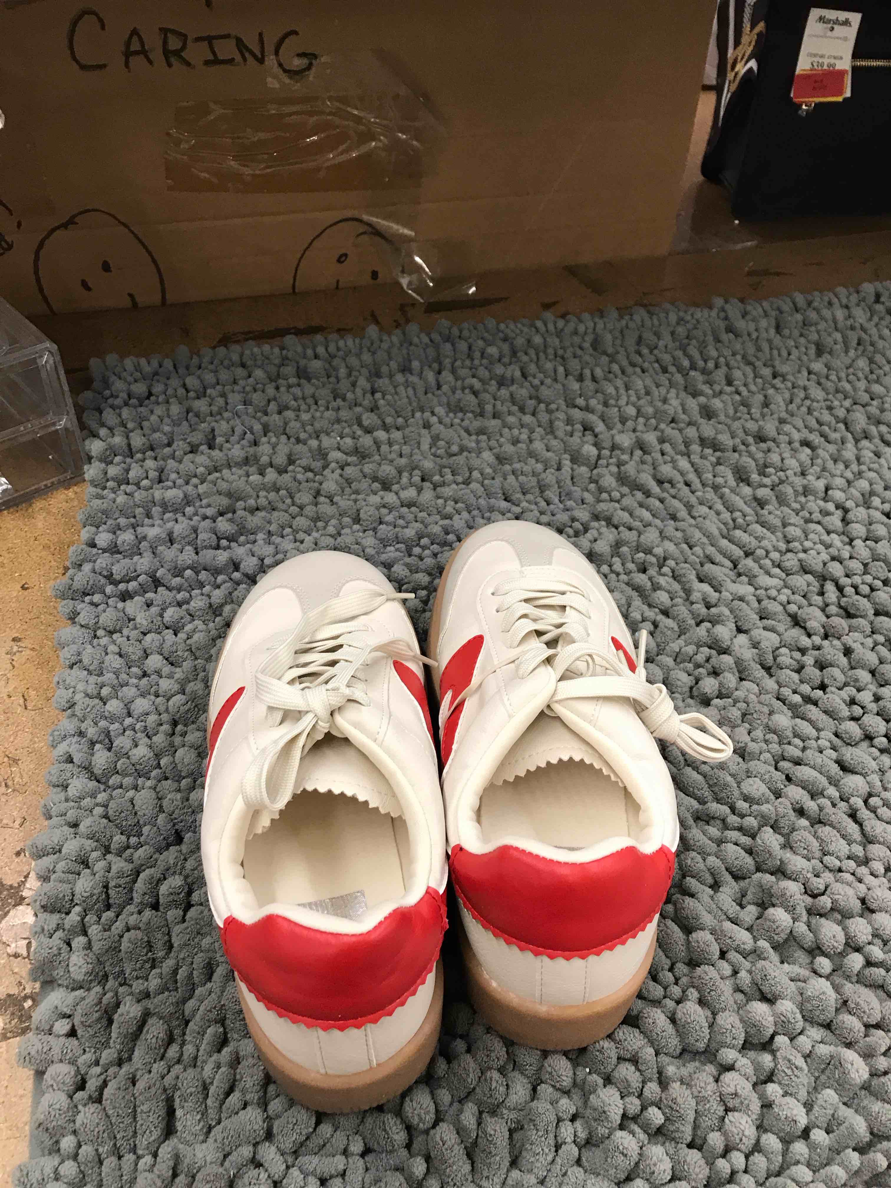 Condition photo showing New/Like New for dolce vita shoe