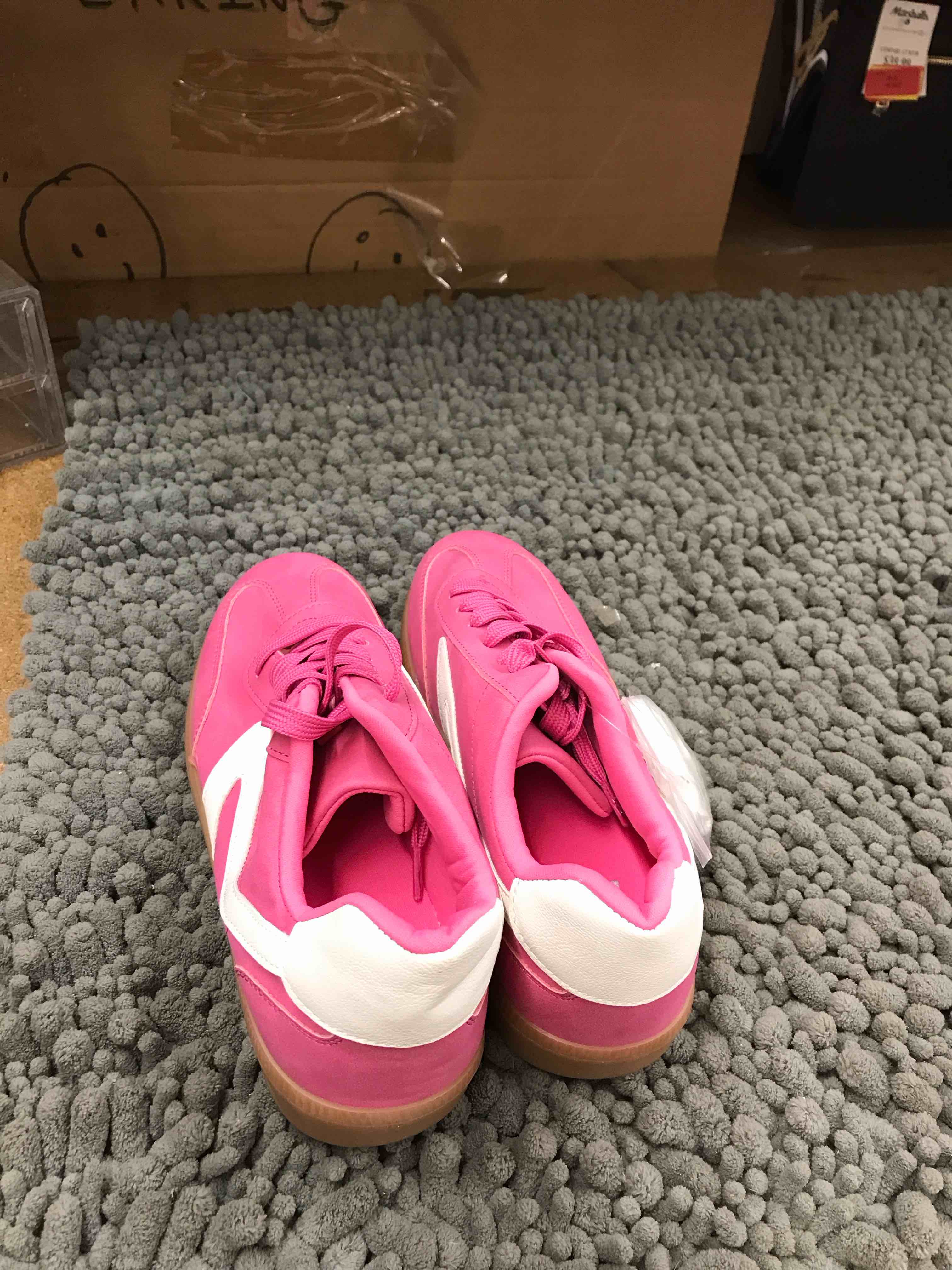 Condition photo showing New/Like New for dolce vita shoe