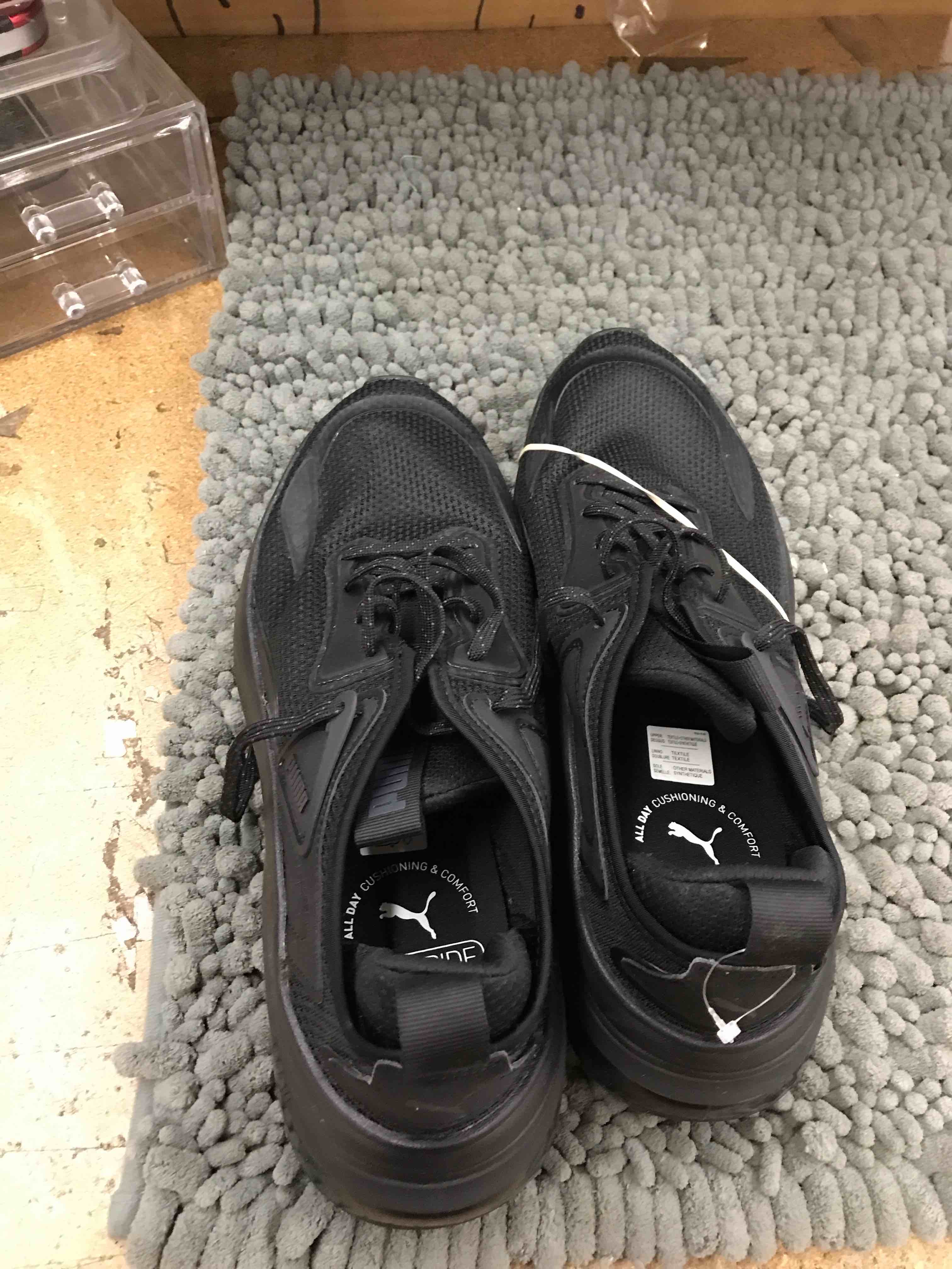 Condition photo showing New/Like New for puma softstride shoe