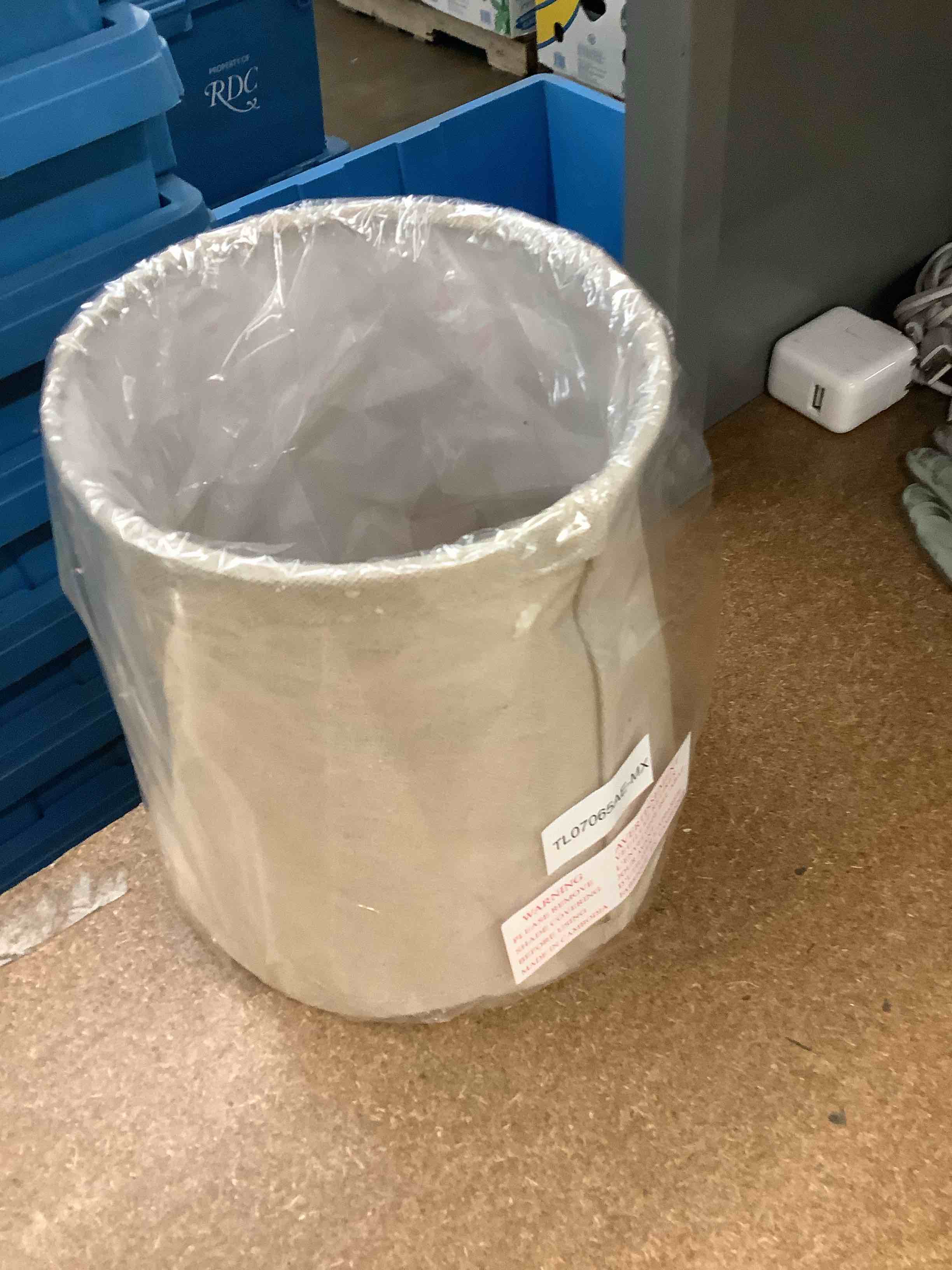 https://s3.amazonaws.com/lotting-images-prod/TheJayGroupLtd/PPE5123903_1777320680435.jpeg