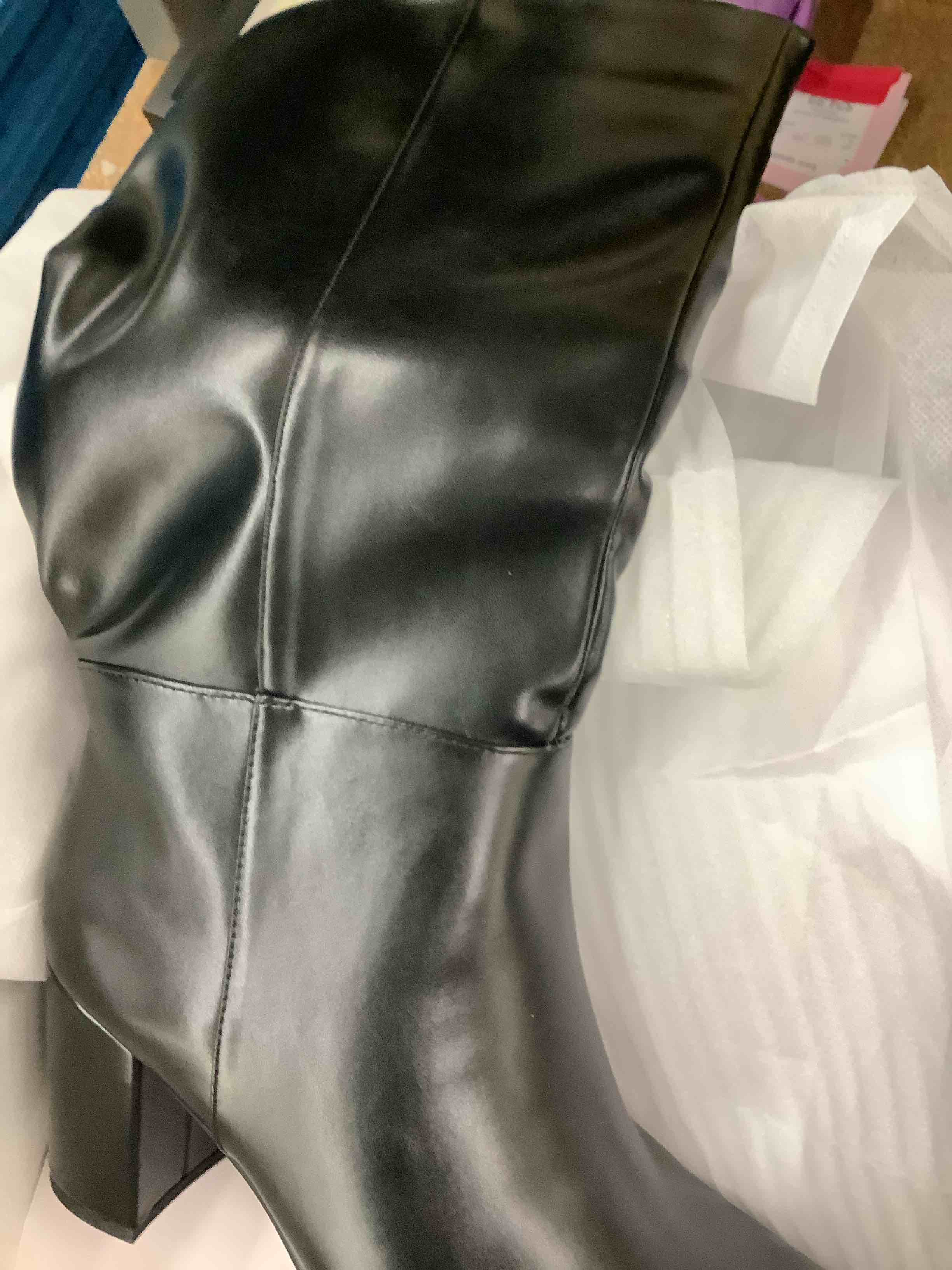 Condition photo showing Good Condition for boots