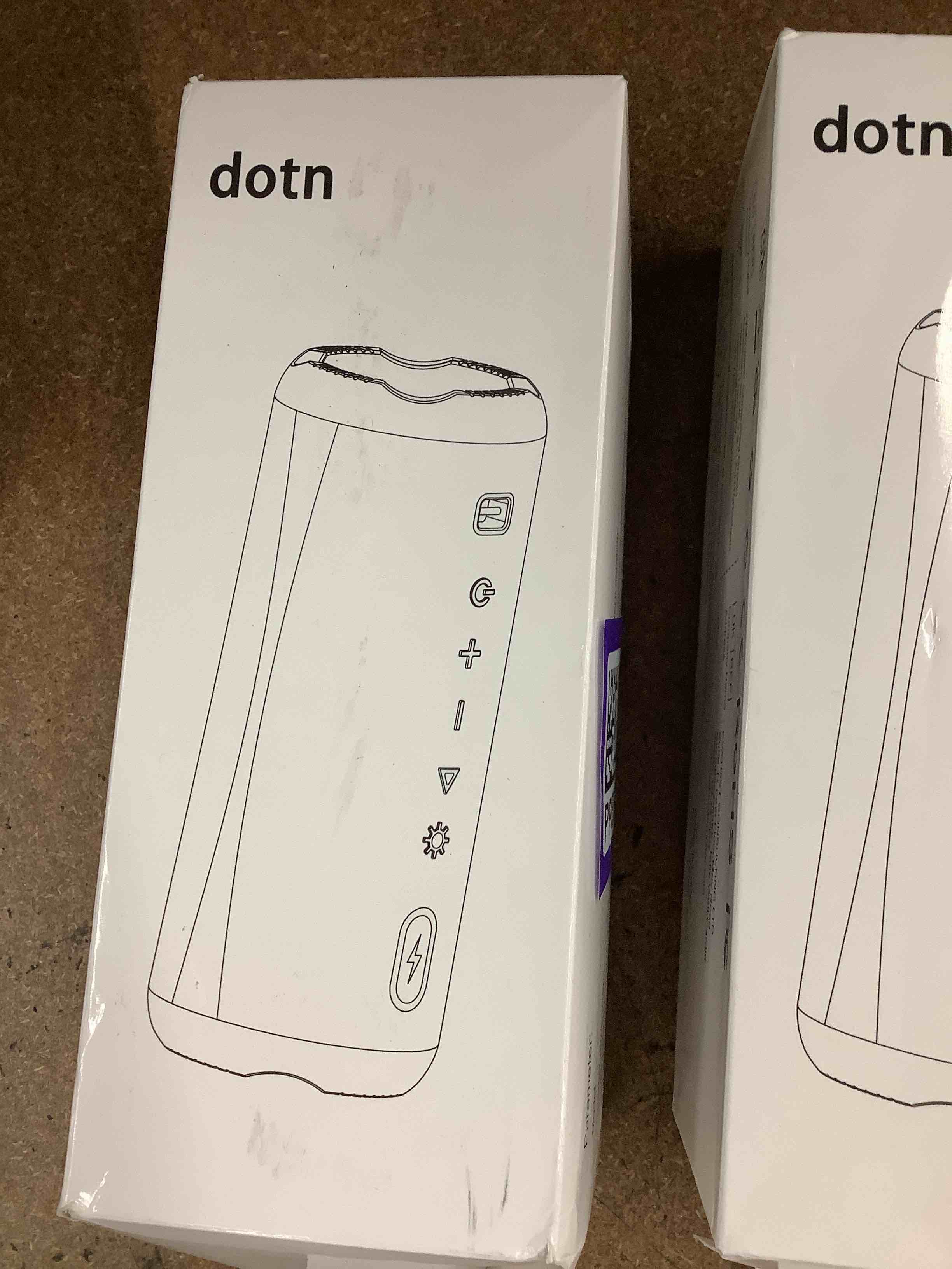 Condition photo showing New/Like New for speaker