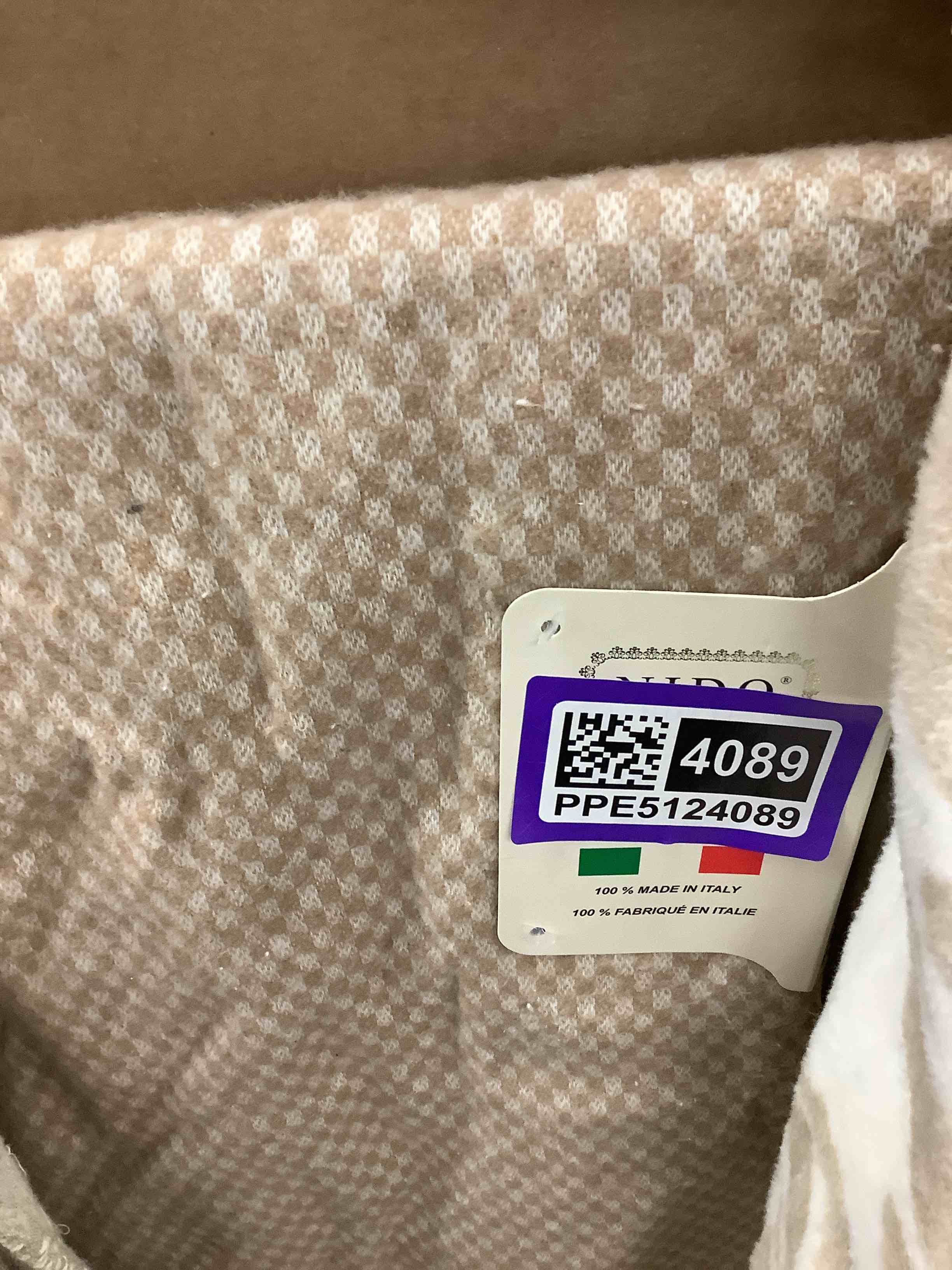 https://s3.amazonaws.com/lotting-images-prod/TheJayGroupLtd/PPE5124089_1777485751284.jpeg