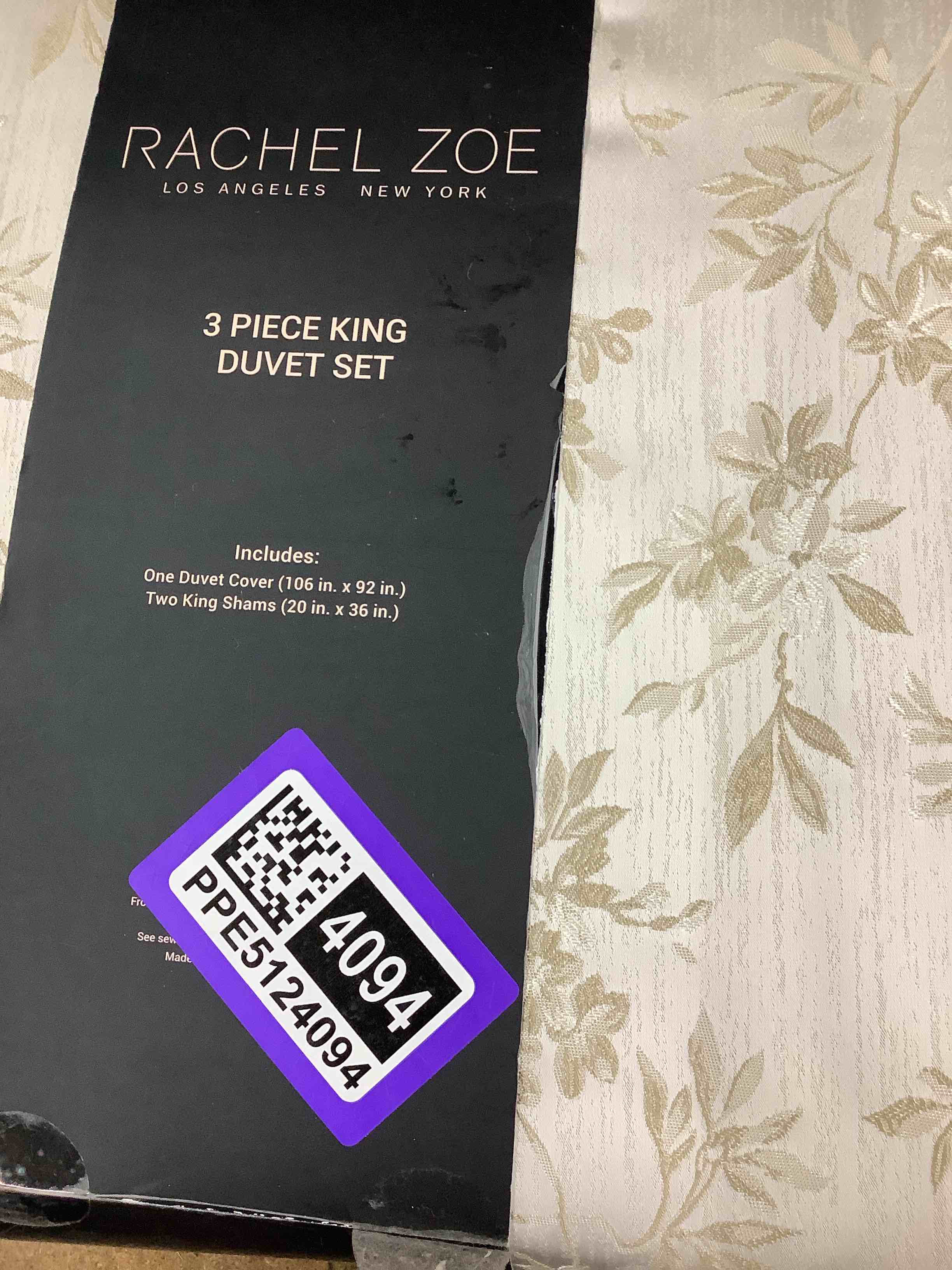 Condition photo showing Good Condition for duvet set 