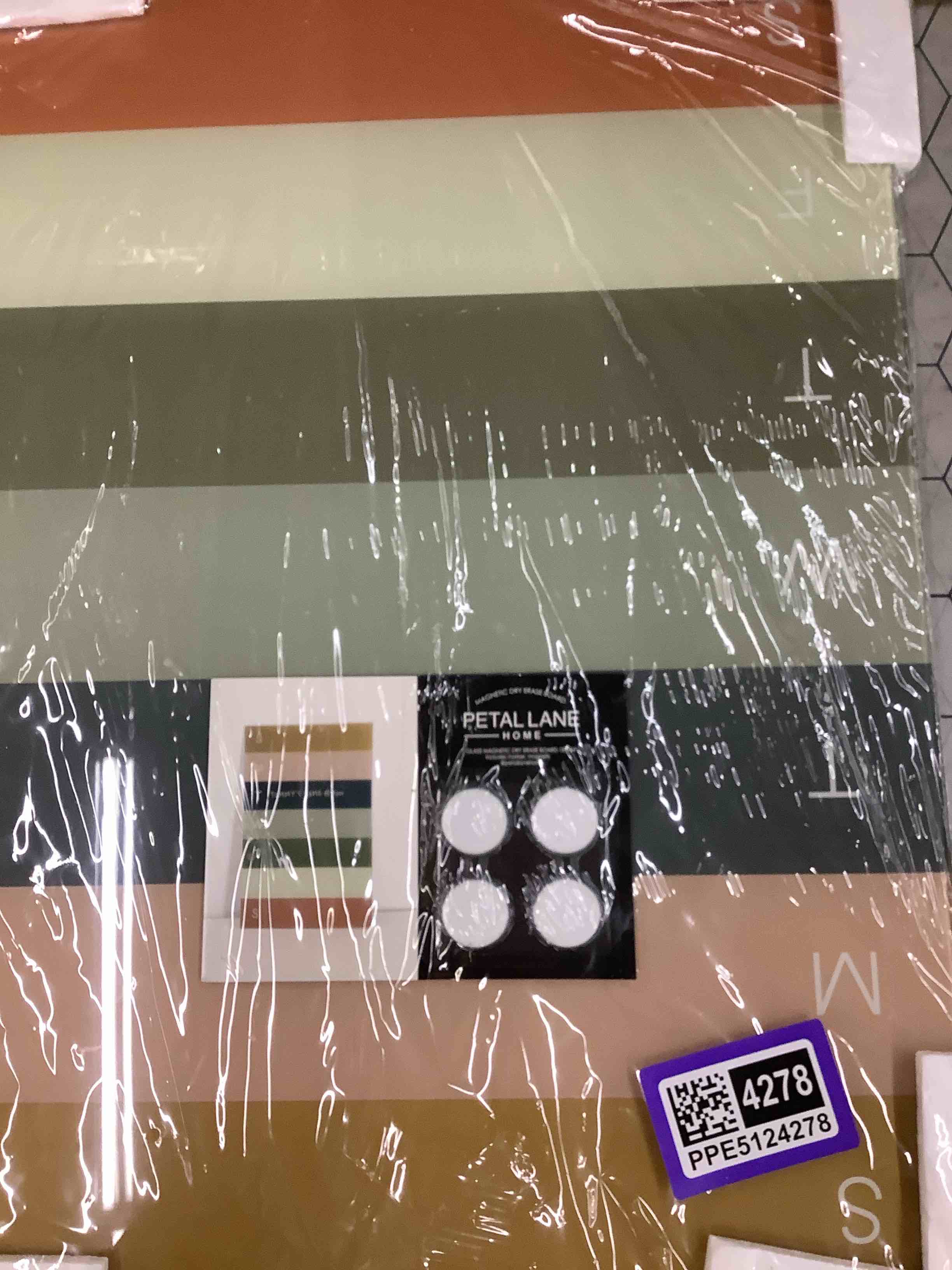https://s3.amazonaws.com/lotting-images-prod/TheJayGroupLtd/PPE5124278_1777574857038.jpeg